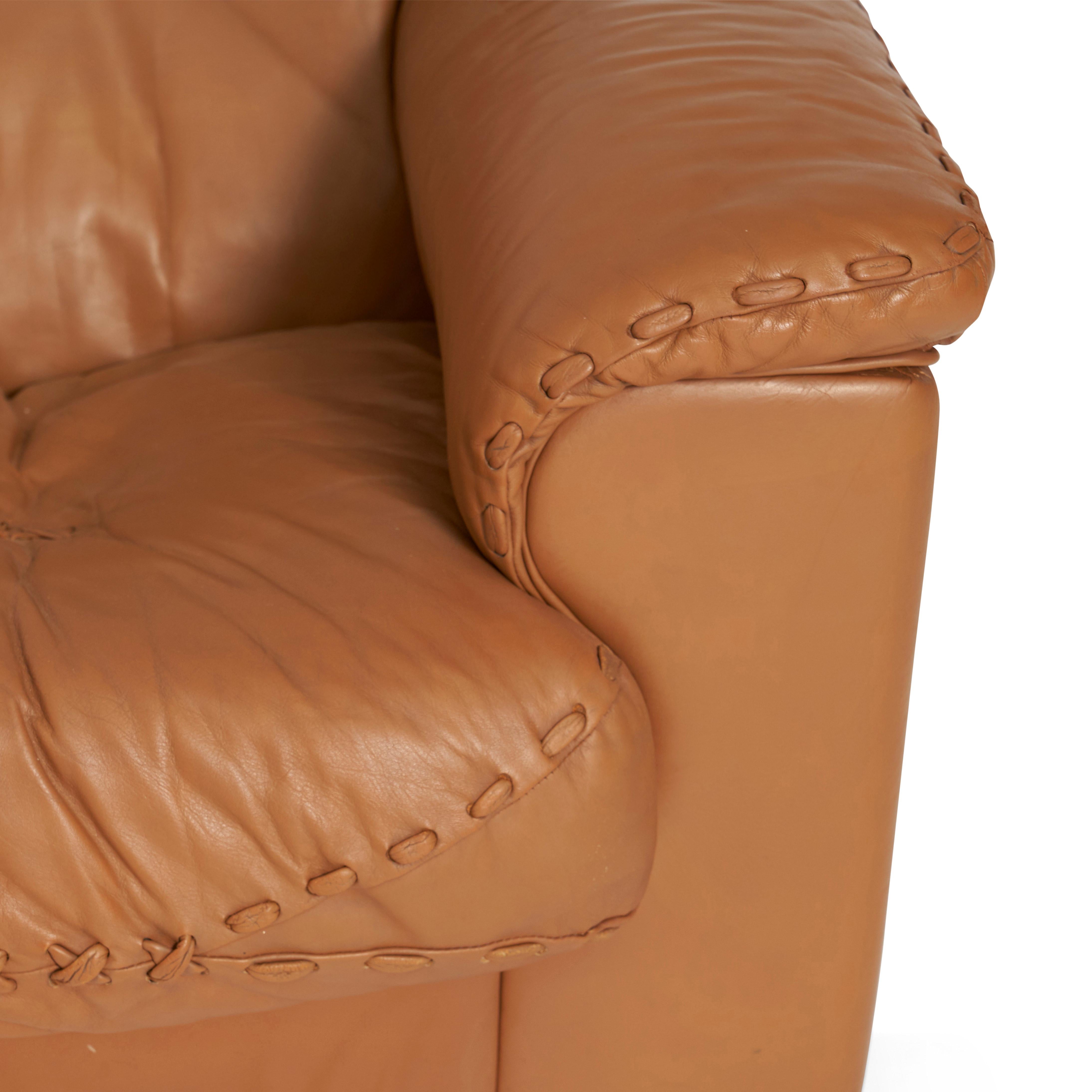 Mid-Century Modern De Sede Leather Sofa, DS 101