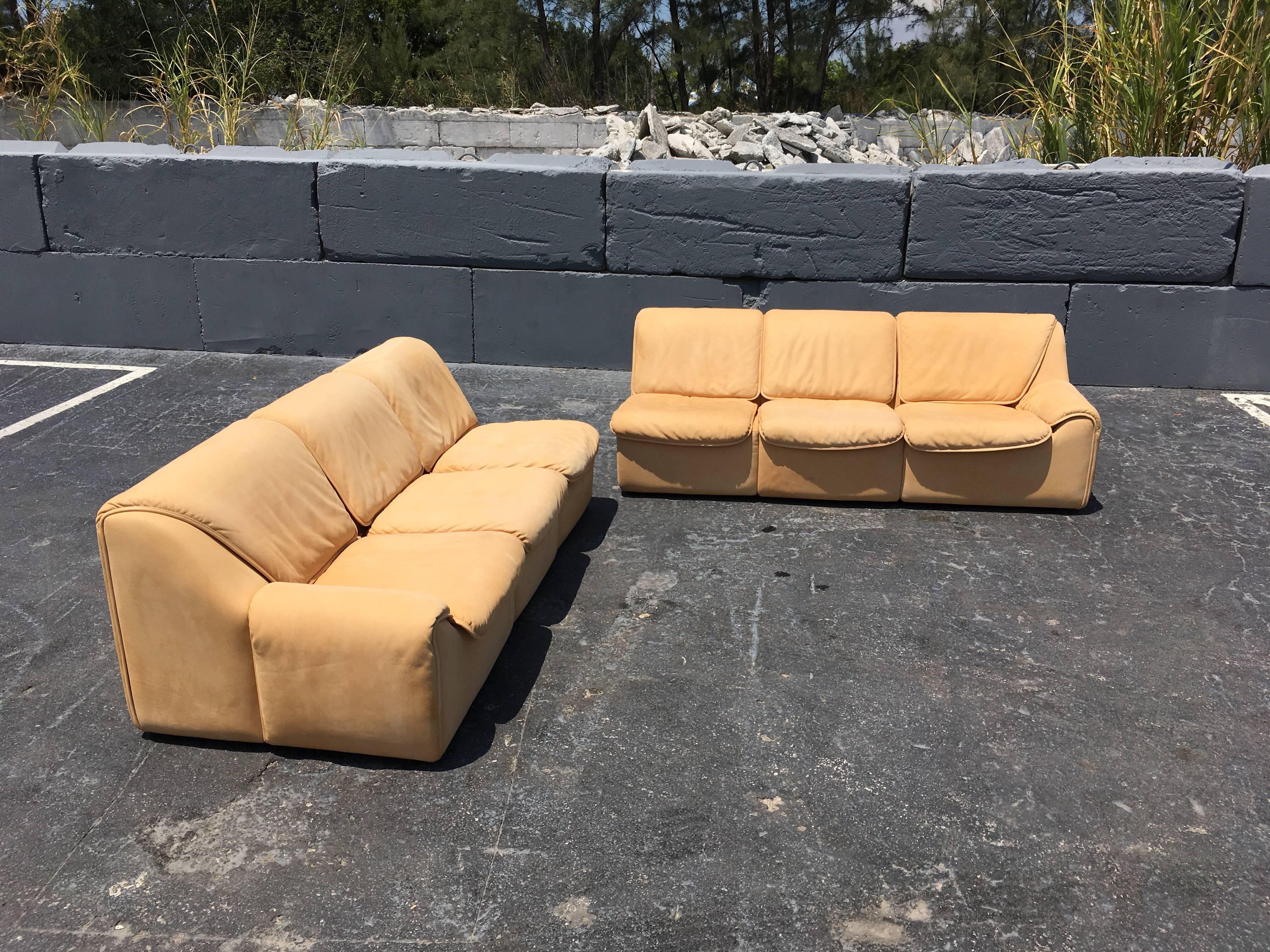 De Sede Leather Sofa Sectional In Good Condition In Miami, FL