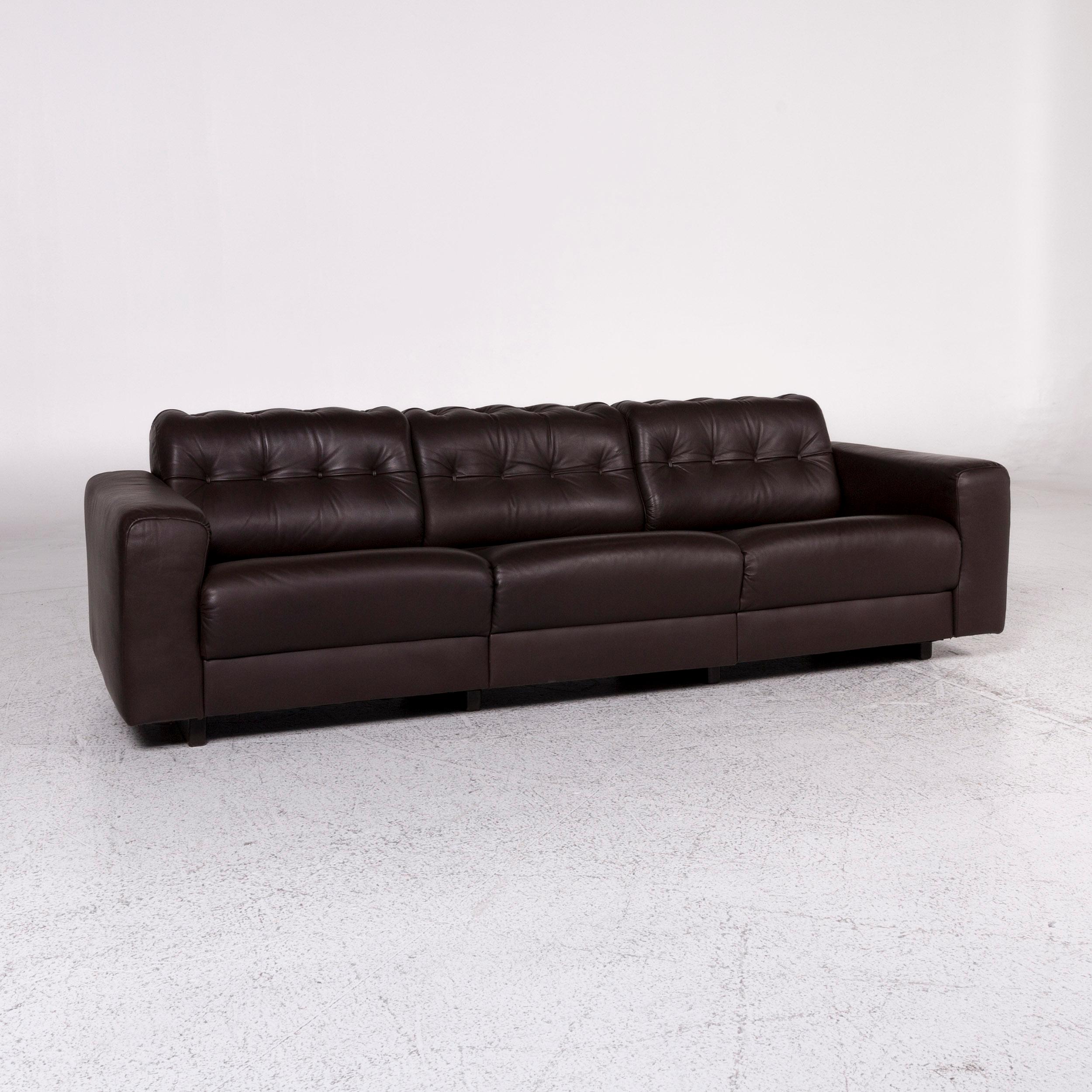 We bring to you a De Sede leather sofa set brown 1x three-seat 1x two-seat 2x armchair.

 Product measurements in centimeters:
 
Depth: 82
Width: 2146
Height: 64
Seat-height: 38
Rest-height: 52
Seat-depth: 178
Seat-width: 58
Back-height: