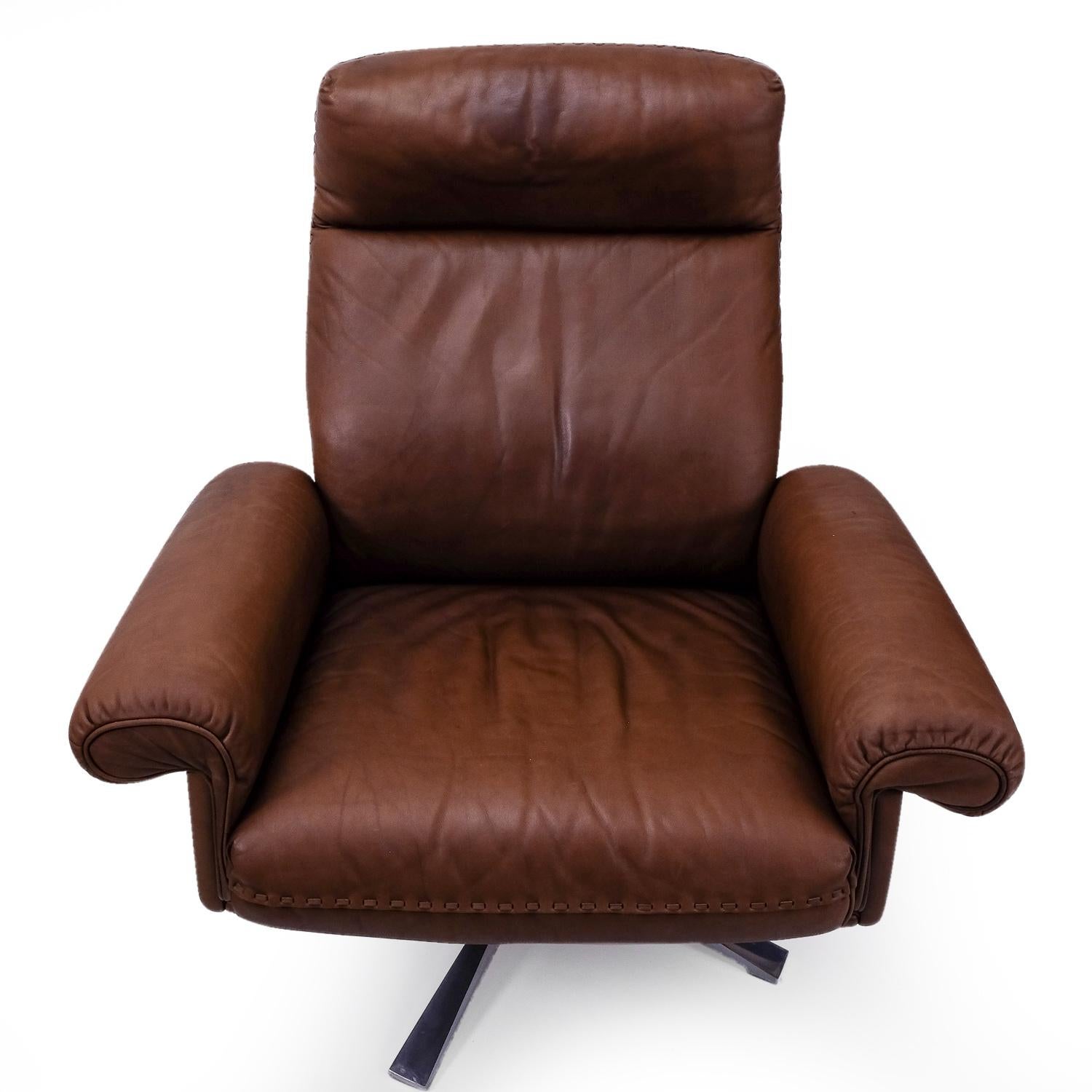 Swiss De Sede Lounge Chair and Ottoman DS-31, 1970s For Sale