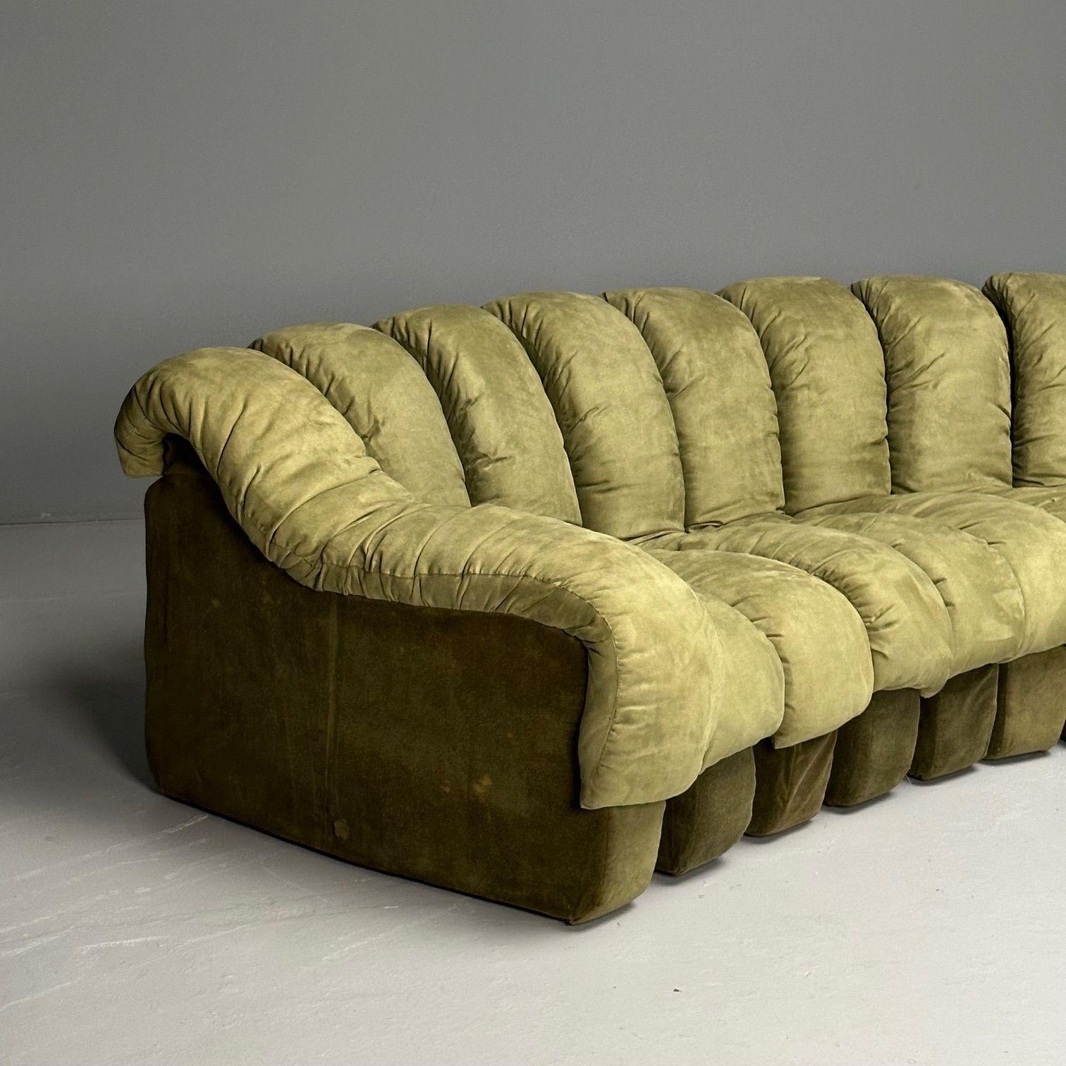 De Sede, Mid-Century Modern, DS-600 Non Stop Sectional Sofa, Green Fabric For Sale 5
