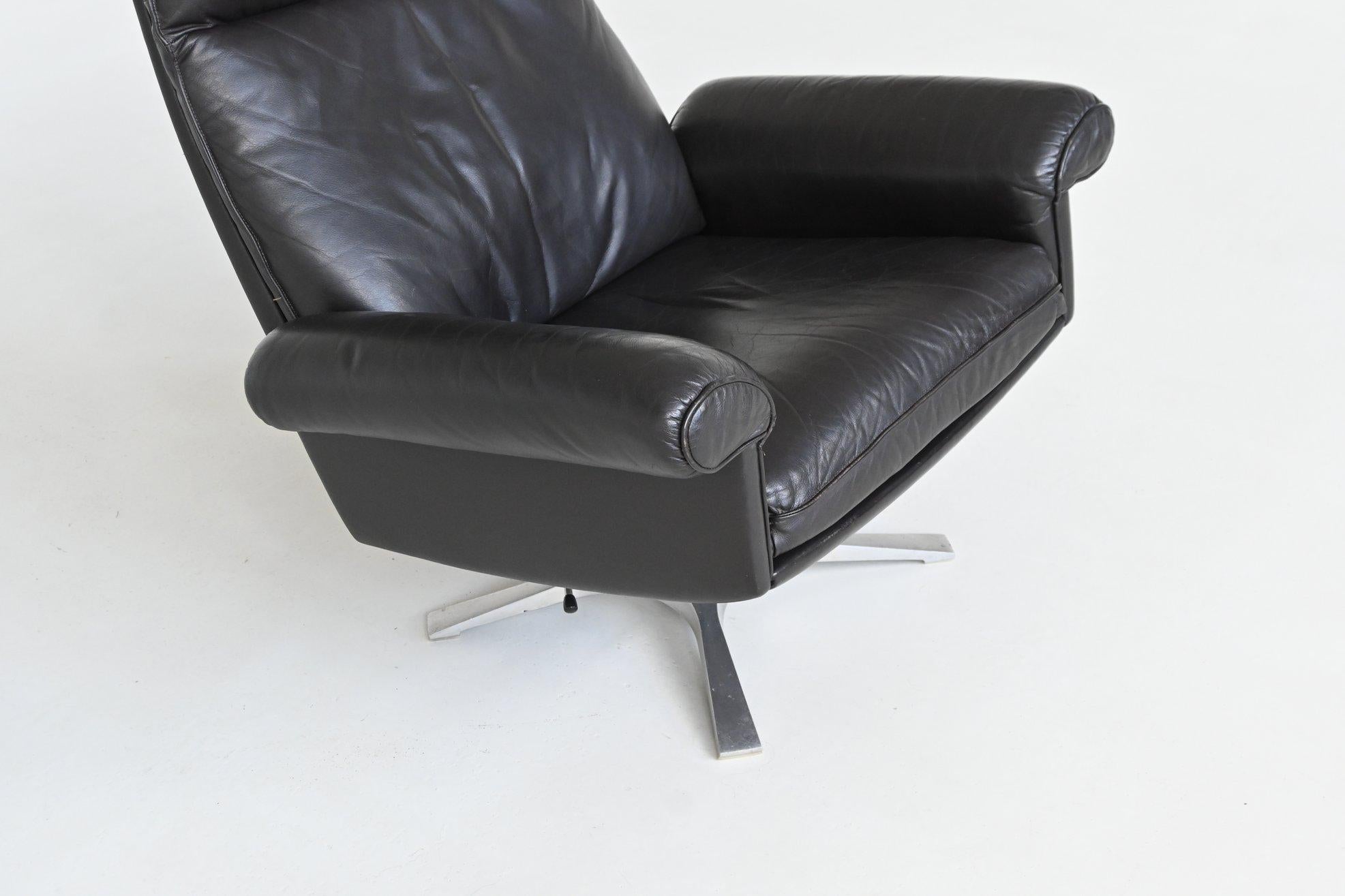 De Sede modèle DS-31 chaise longue et ottoman en cuir noir Suisse 1970 en vente 6