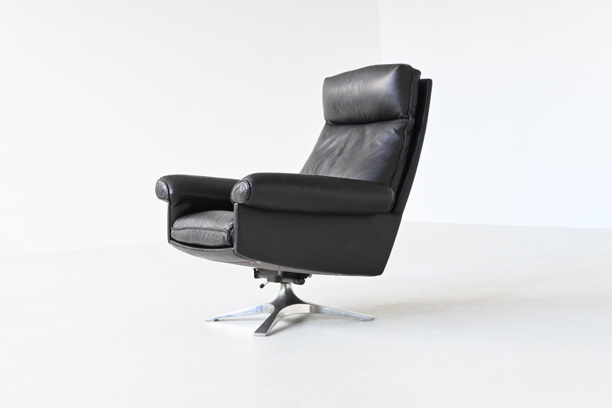 De Sede modèle DS-31 chaise longue et ottoman en cuir noir Suisse 1970 en vente 3