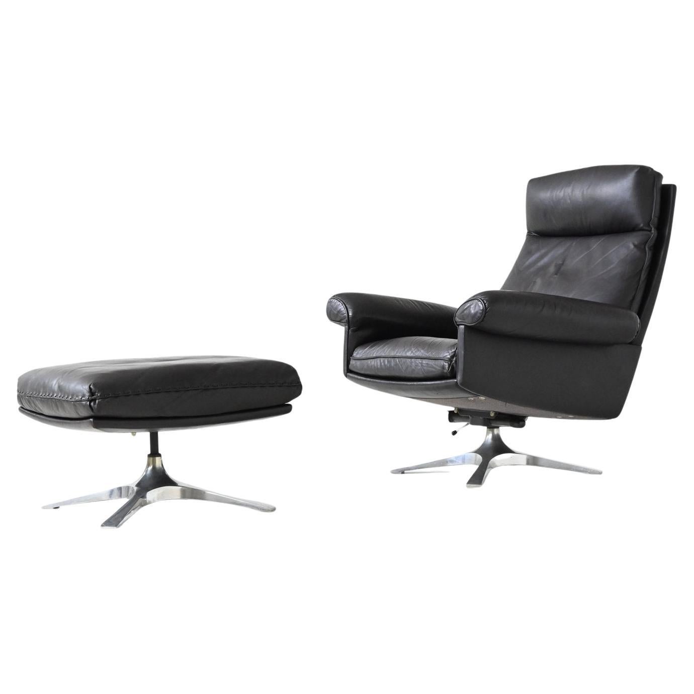 De Sede modèle DS-31 chaise longue et ottoman en cuir noir Suisse 1970