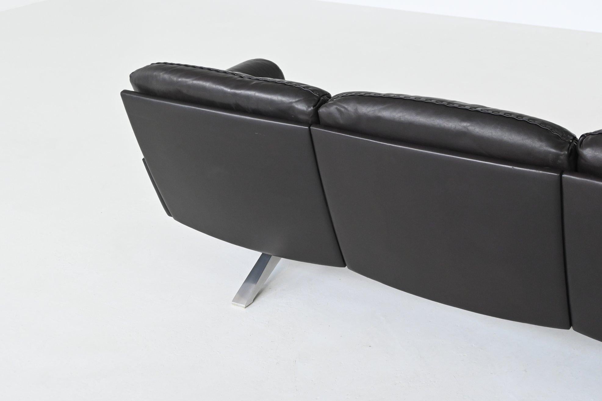 De Sede modèle DS-31 canapé trois places cuir noir Suisse 1970 en vente 5