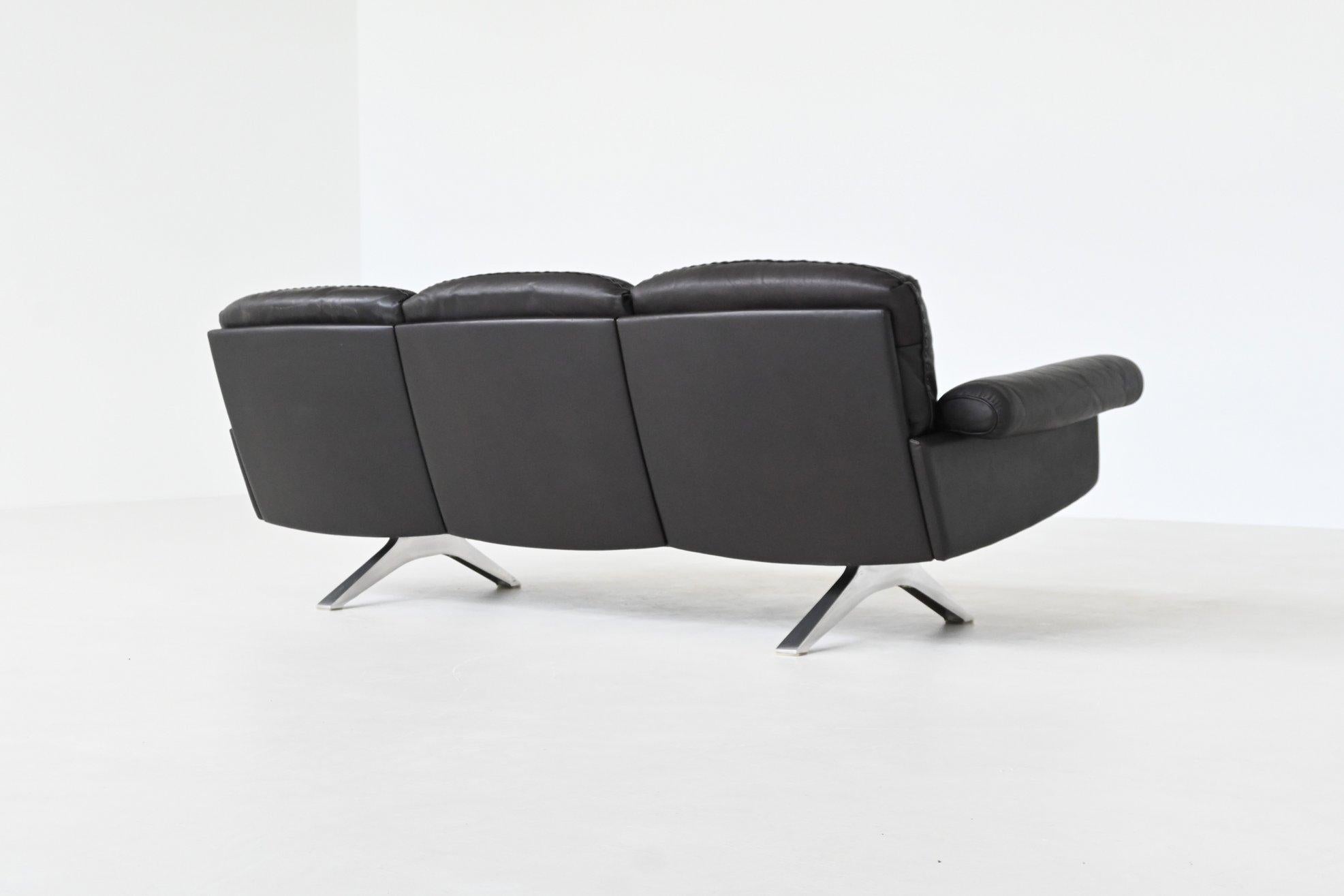 Mid-Century Modern De Sede modèle DS-31 canapé trois places cuir noir Suisse 1970 en vente