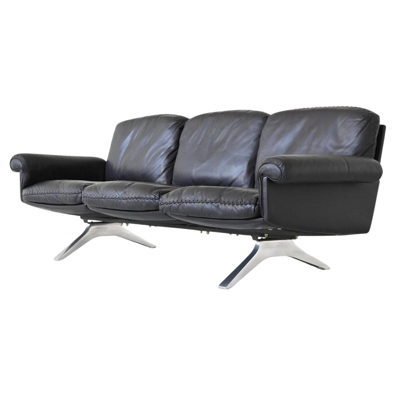 De Sede modèle DS-31 canapé trois places cuir noir Suisse 1970 en vente