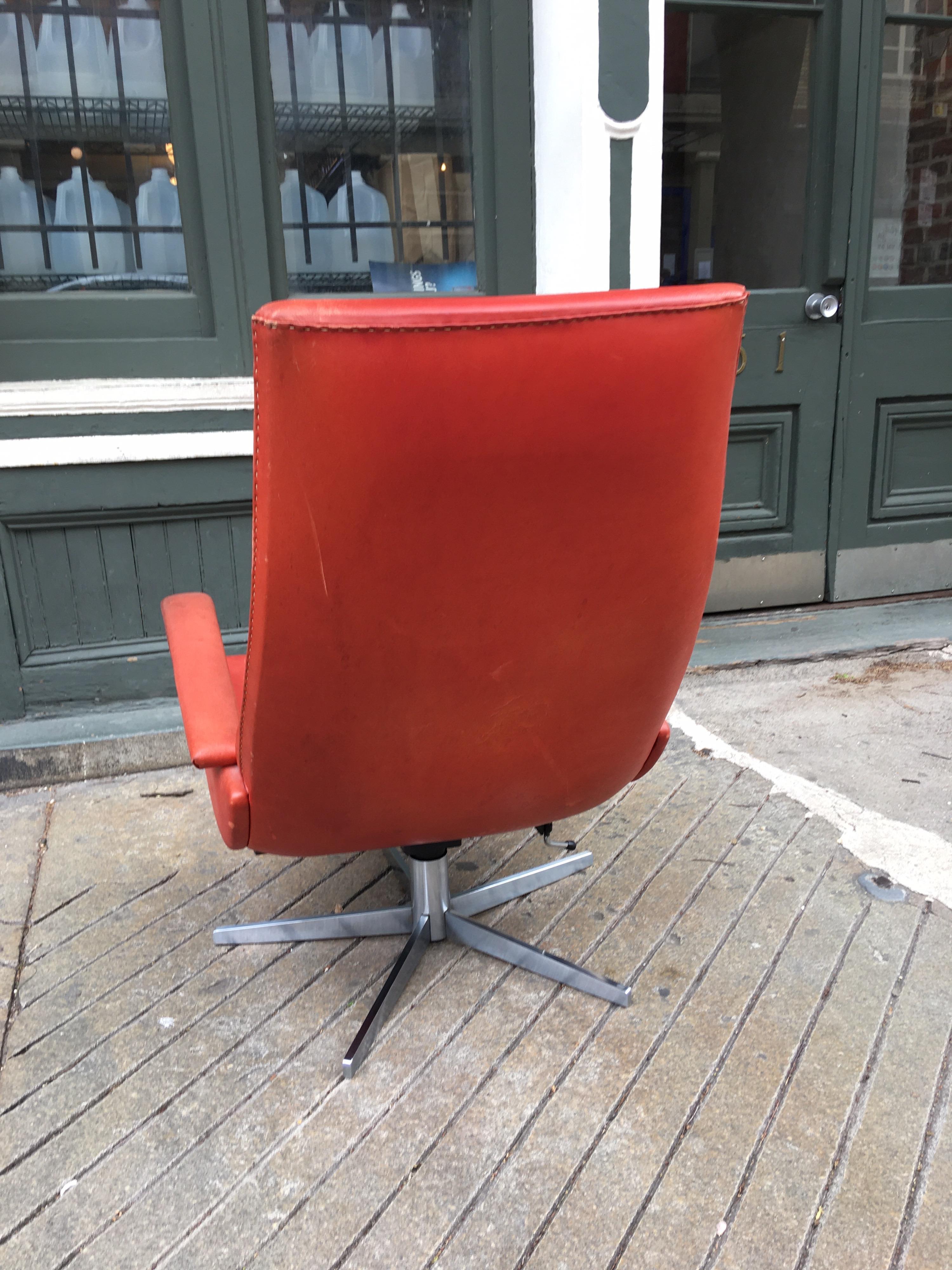 Mid-20th Century De Sede Model DS 51 Ox Blood Red Lounge Chair