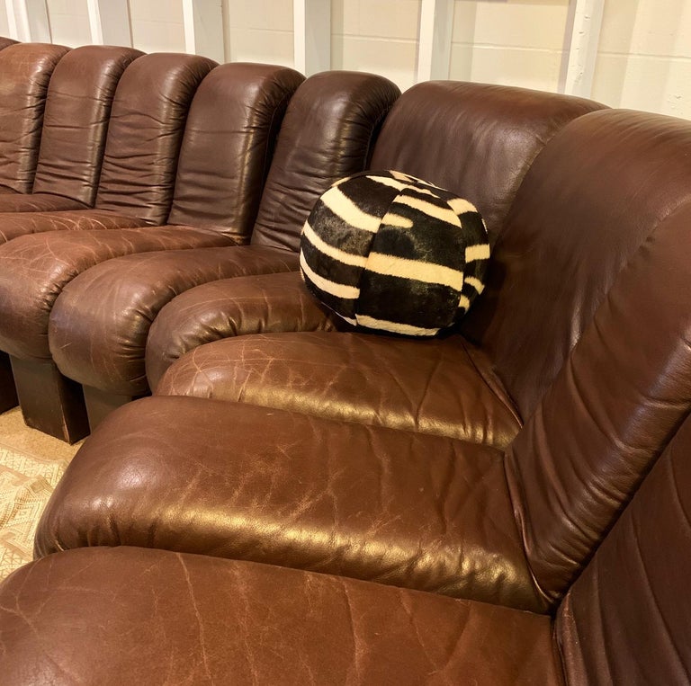De Sede Monumental DS-600 Organic Leather Sofa at 1stdibs
