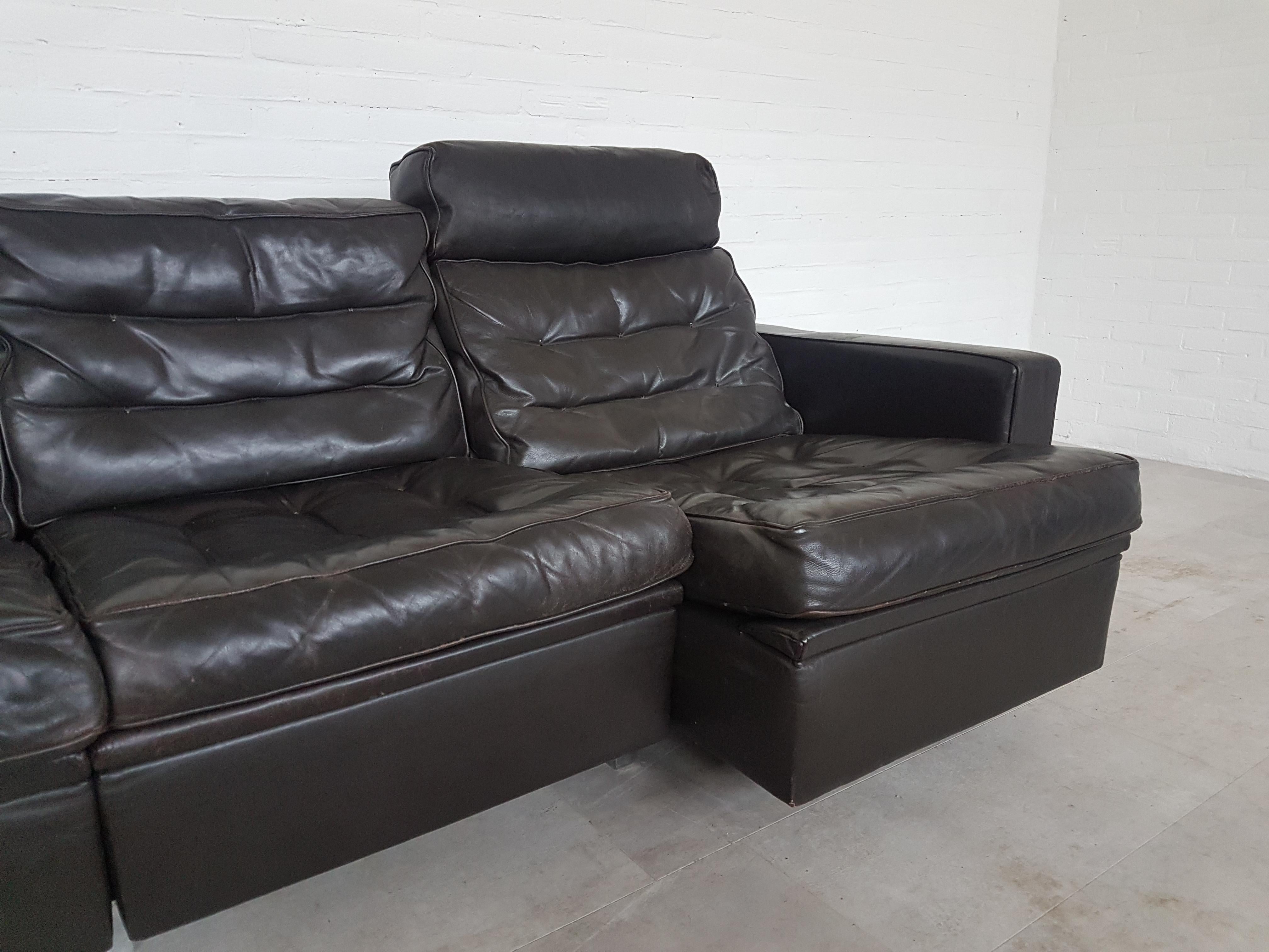 Mid-Century Modern De Sede New York Vintage Four-Seat Sofa in Dark Brown Leather