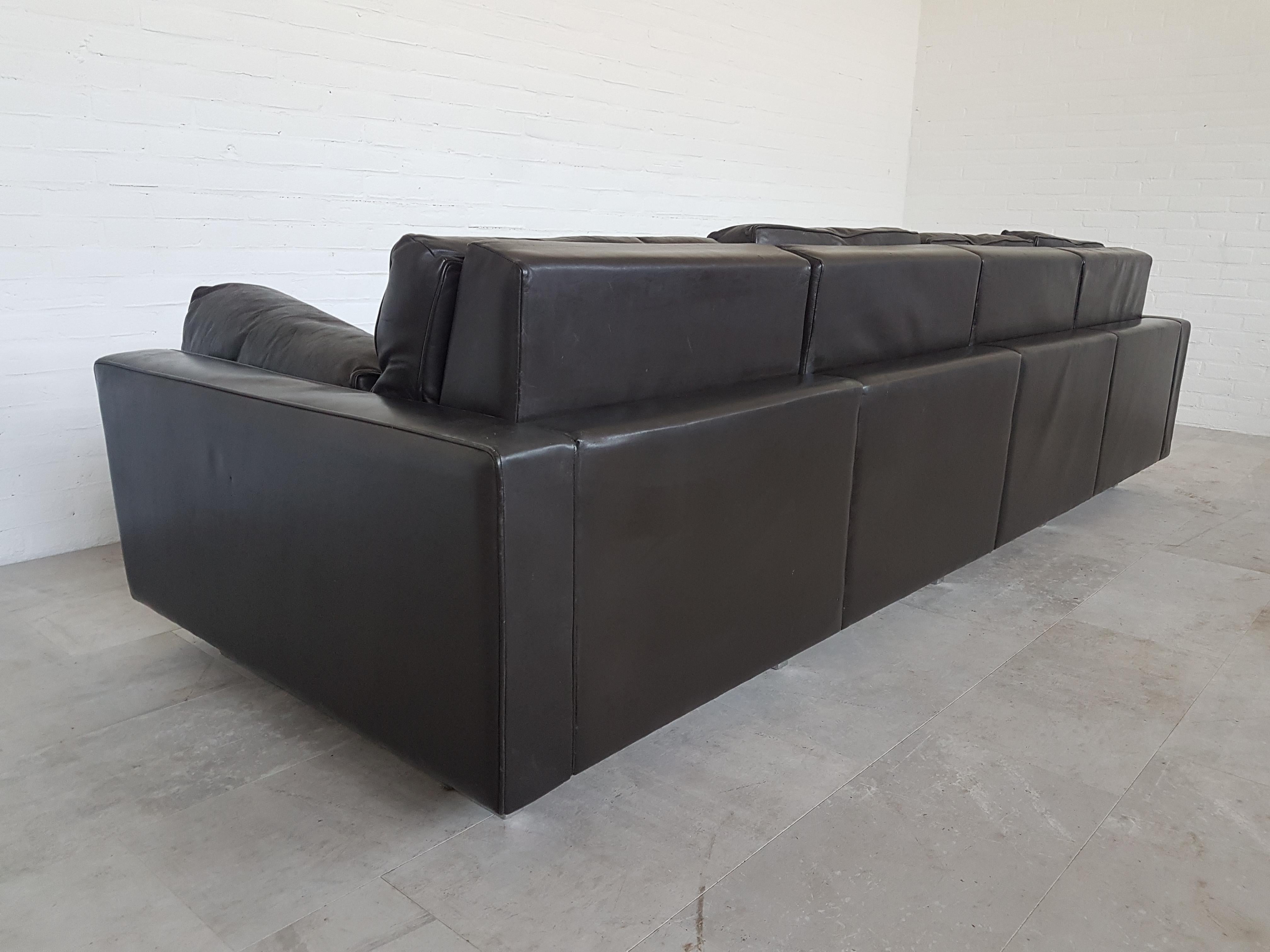 De Sede New York Vintage Four-Seat Sofa in Dark Brown Leather In Good Condition In Antwerp, BE