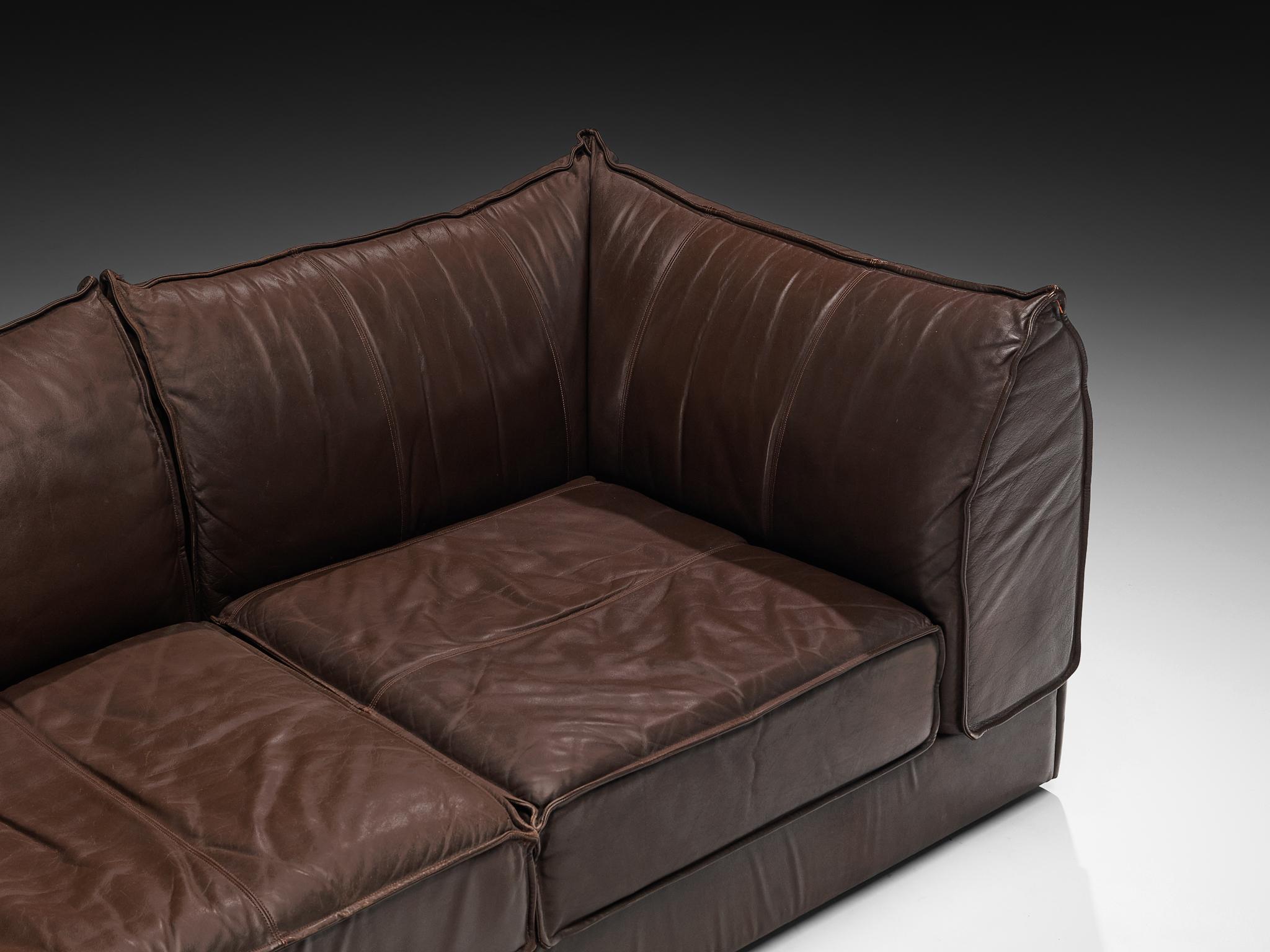 De Sede 'Pagoda' DS-19 Dreisitzige Sofas in dunkelbraunem Leder im Angebot 1