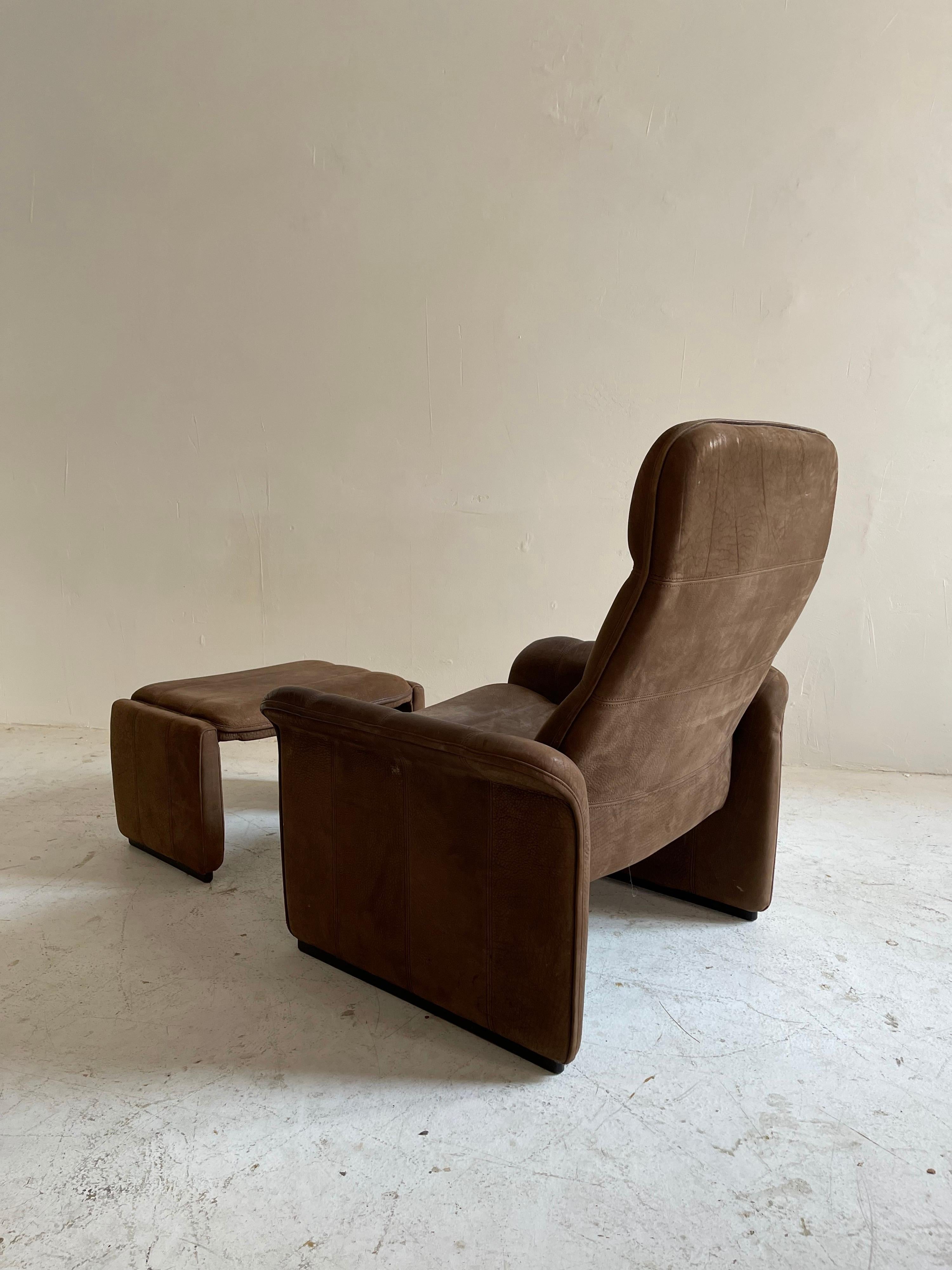 De Sede Pair Patinated Cognac Leather Reclining DS50 Chairs, Switzerland, 1970s 1