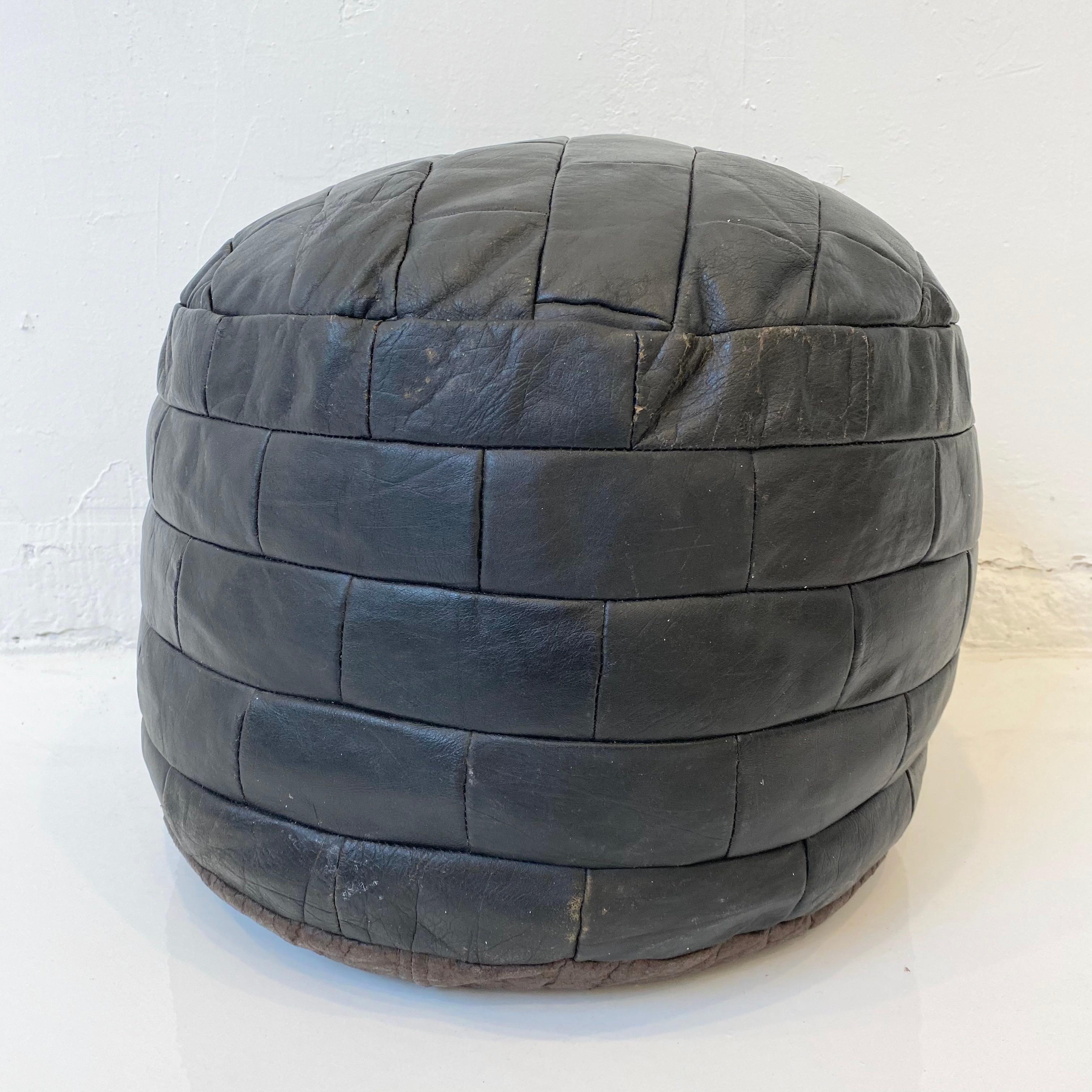 De Sede Patchwork Black Leather Pouf In Good Condition For Sale In Los Angeles, CA