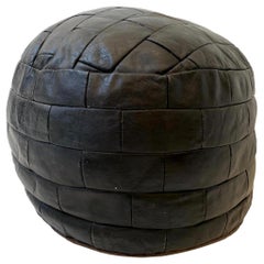 Pouf in pelle nera patchwork De Sede