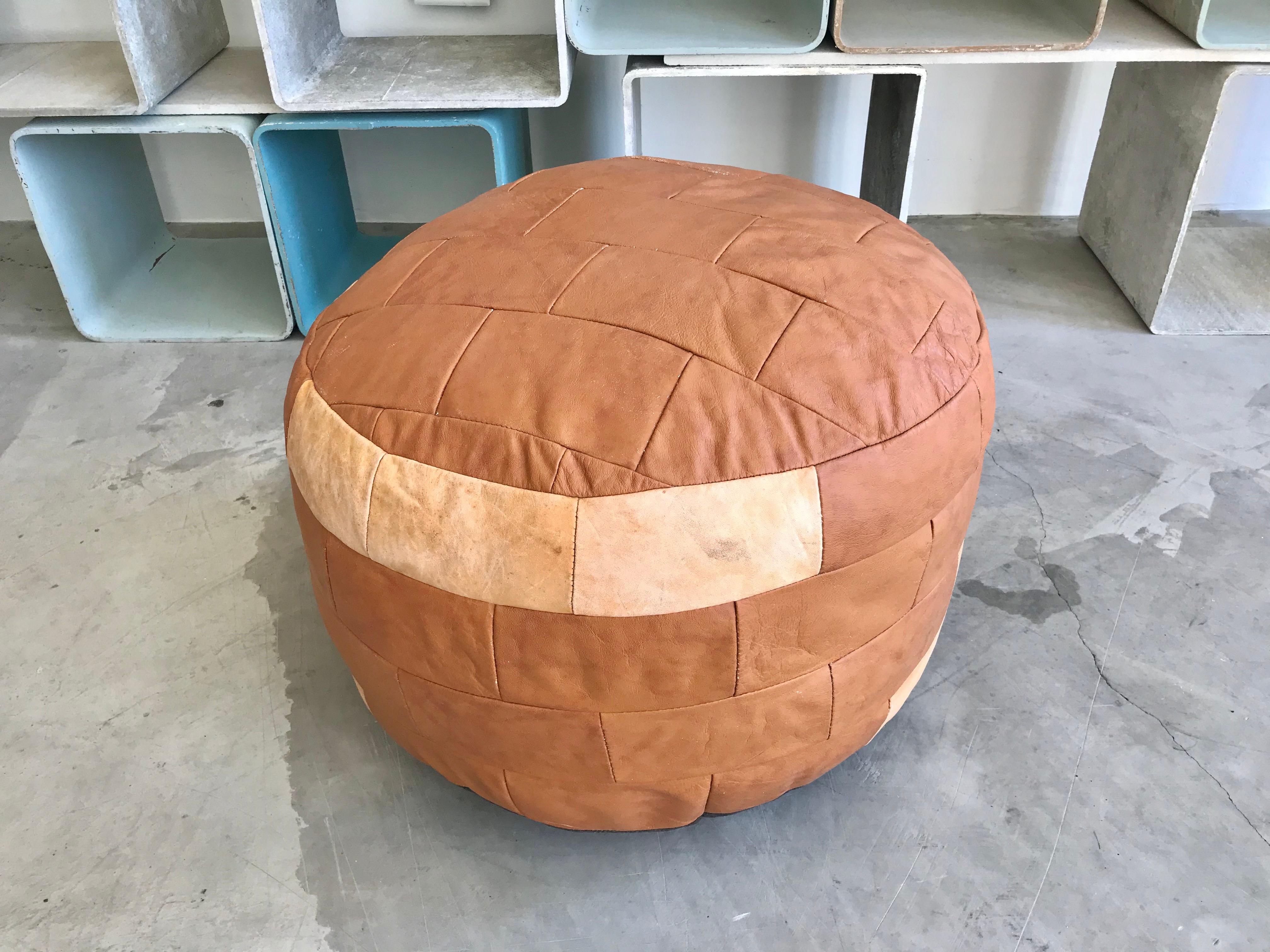 De Sede Patchwork Brown Beige Leather Ottoman In Good Condition In Los Angeles, CA