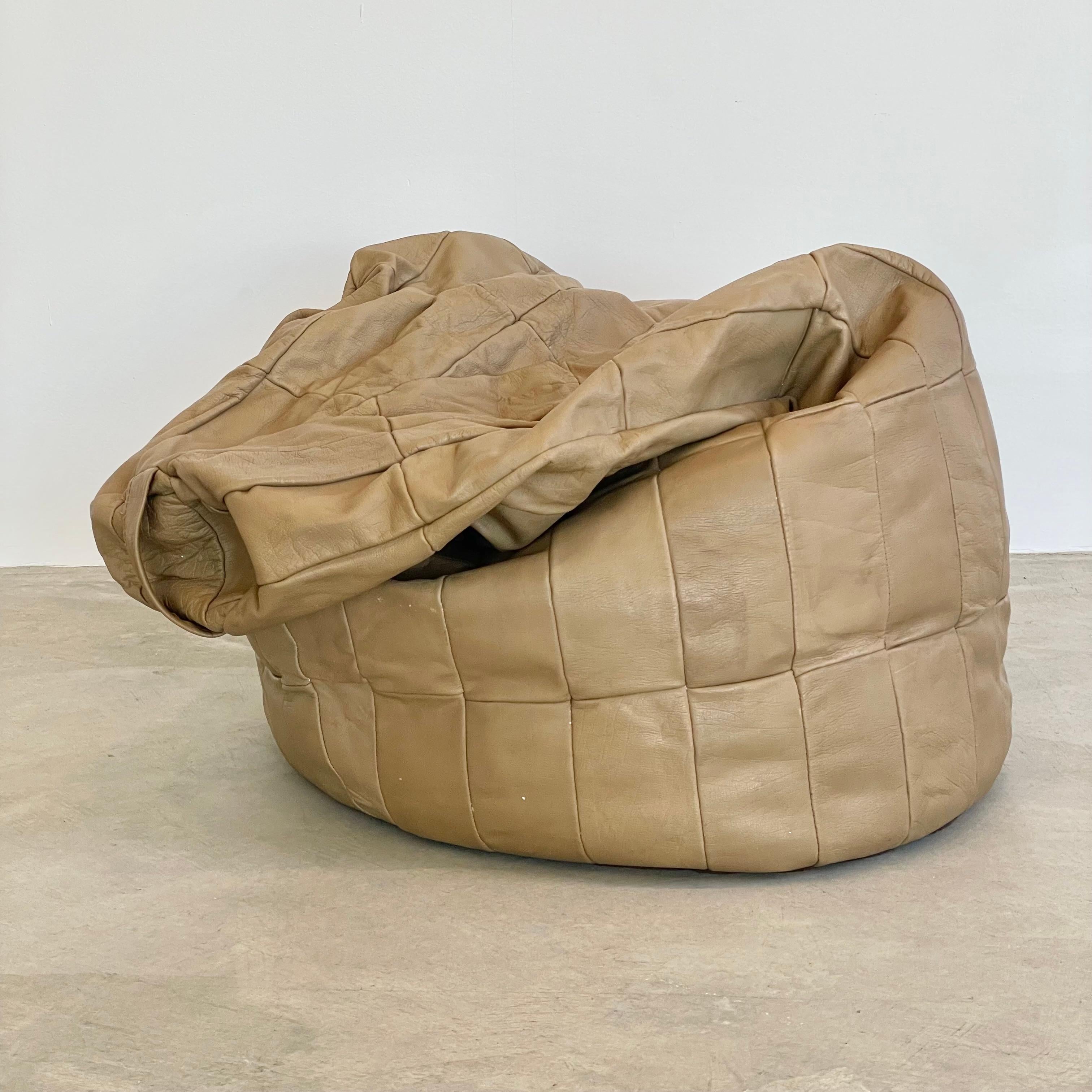 De Sede Patchwork Leather Bean Bag, 1970s Switzerland  For Sale 2