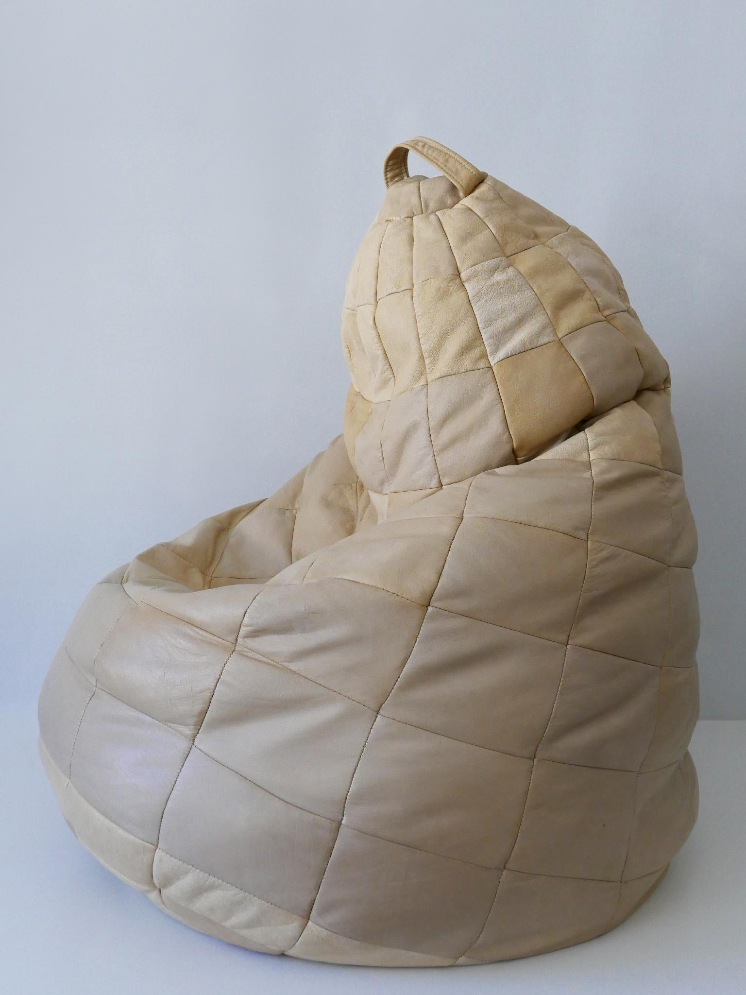 De Sede Patchwork- Beanbag oder Ottomane aus Leder, Schweiz 1970er Jahre im Angebot 3