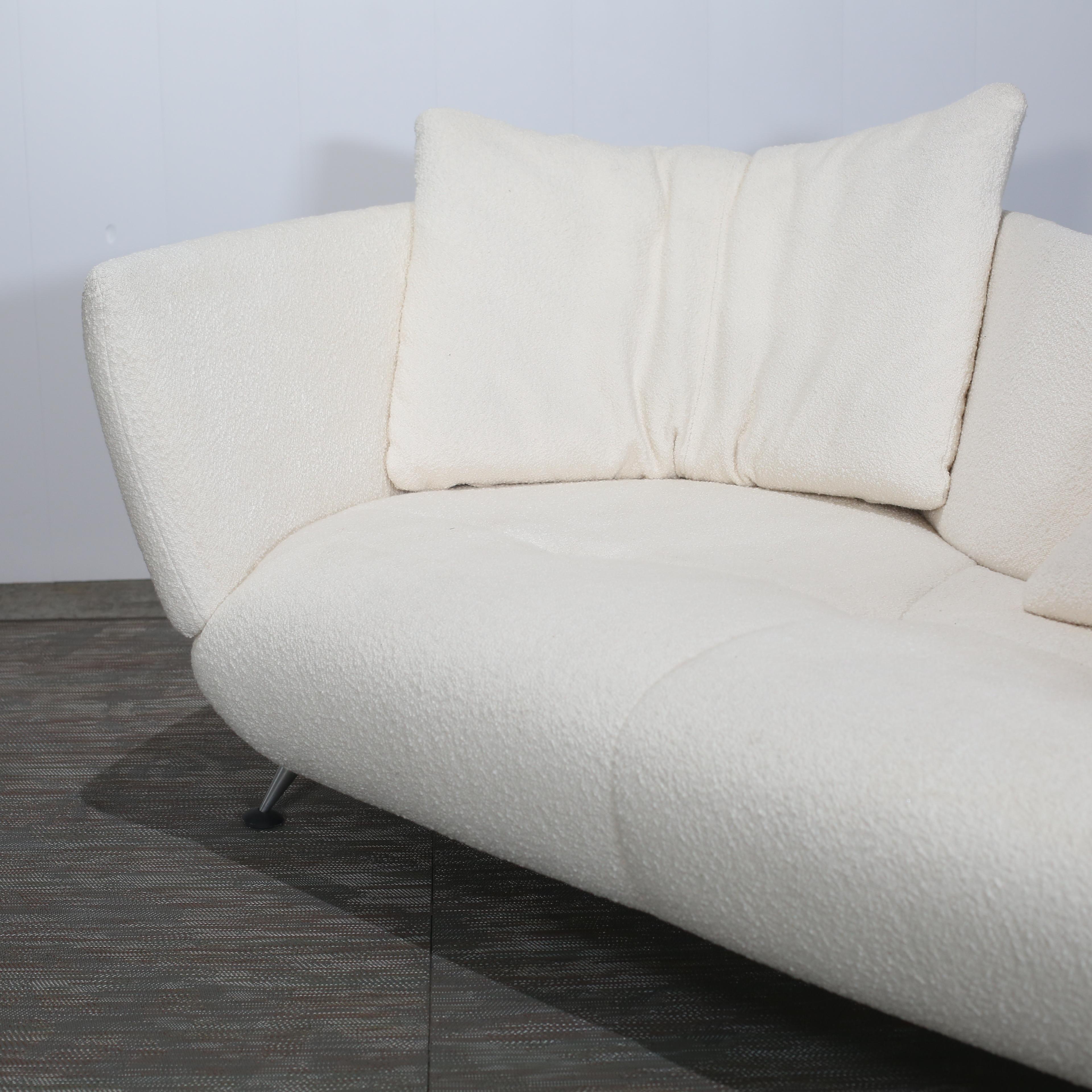 Suisse De Sede Reupholstered DS-102 Shell Sofa en vente