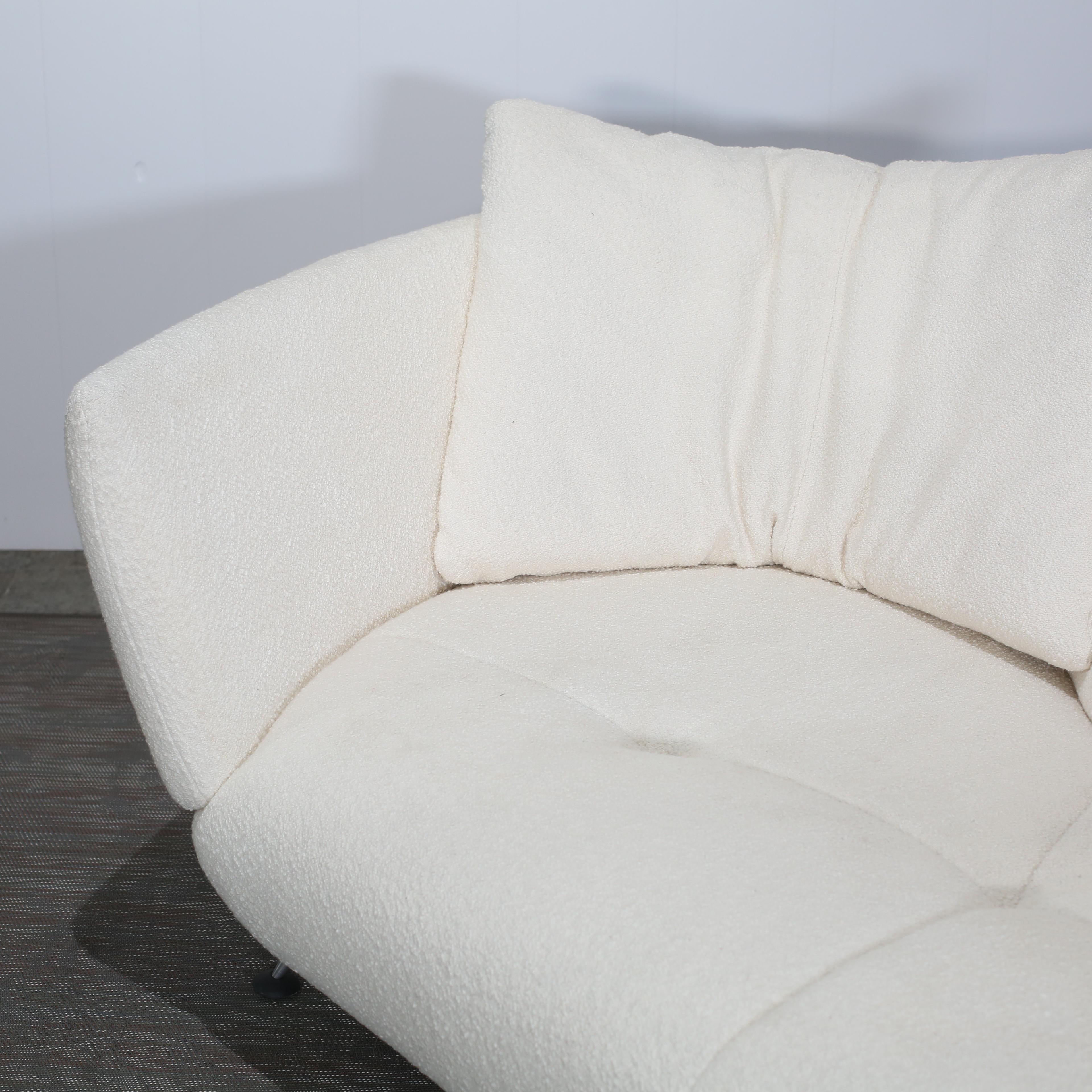 20ième siècle De Sede Reupholstered DS-102 Shell Sofa en vente