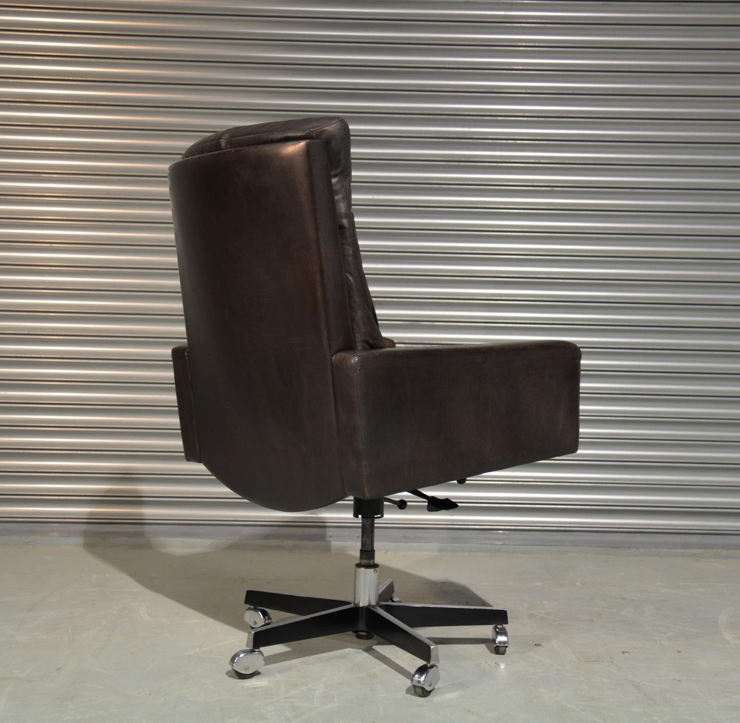  De Sede RH201 Executive Swivel armchair by Robert Haussmann, Switzerland 1957 1
