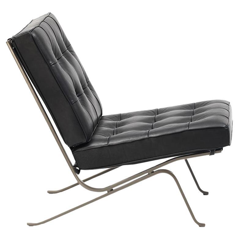 De Sede RH-301 Chair in Black Upholstery by Robert Haussmann For Sale