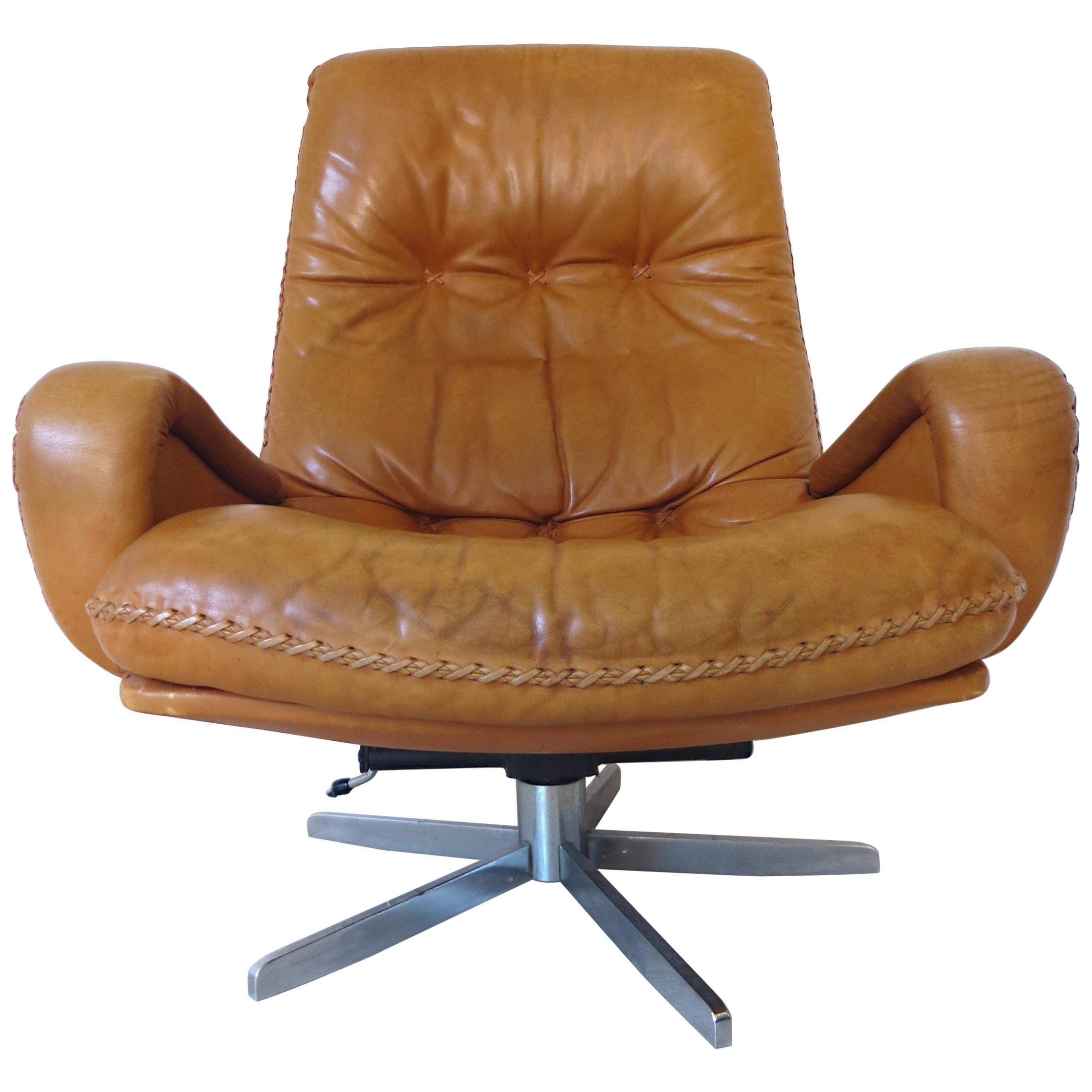 De Sede S-231 James Bond Cognac Brown Leather Lounge Swivel Armchair 1960s
