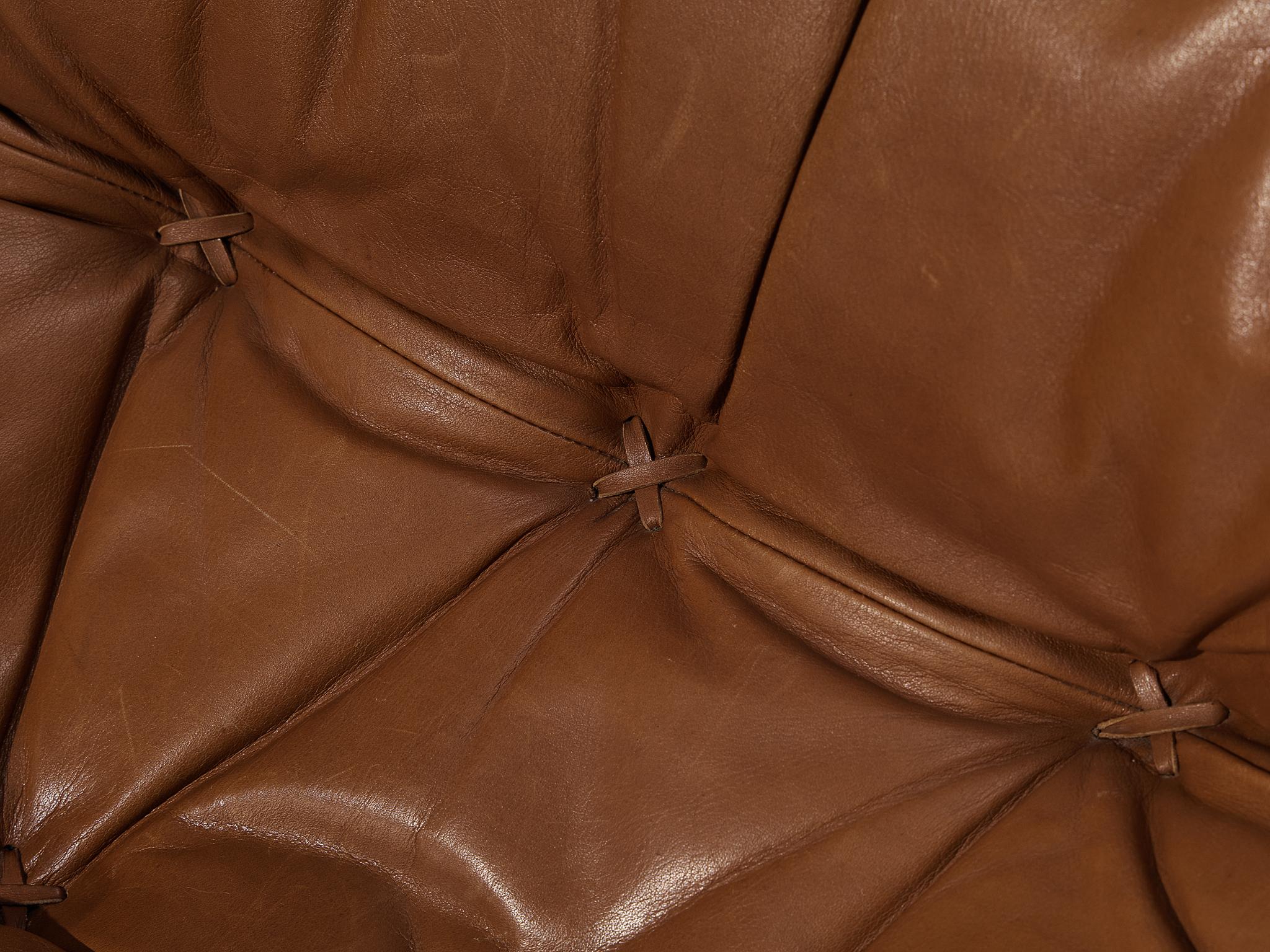 De Sede 'S231' Lounge Chair with Ottoman in Cognac Leather  In Good Condition For Sale In Waalwijk, NL