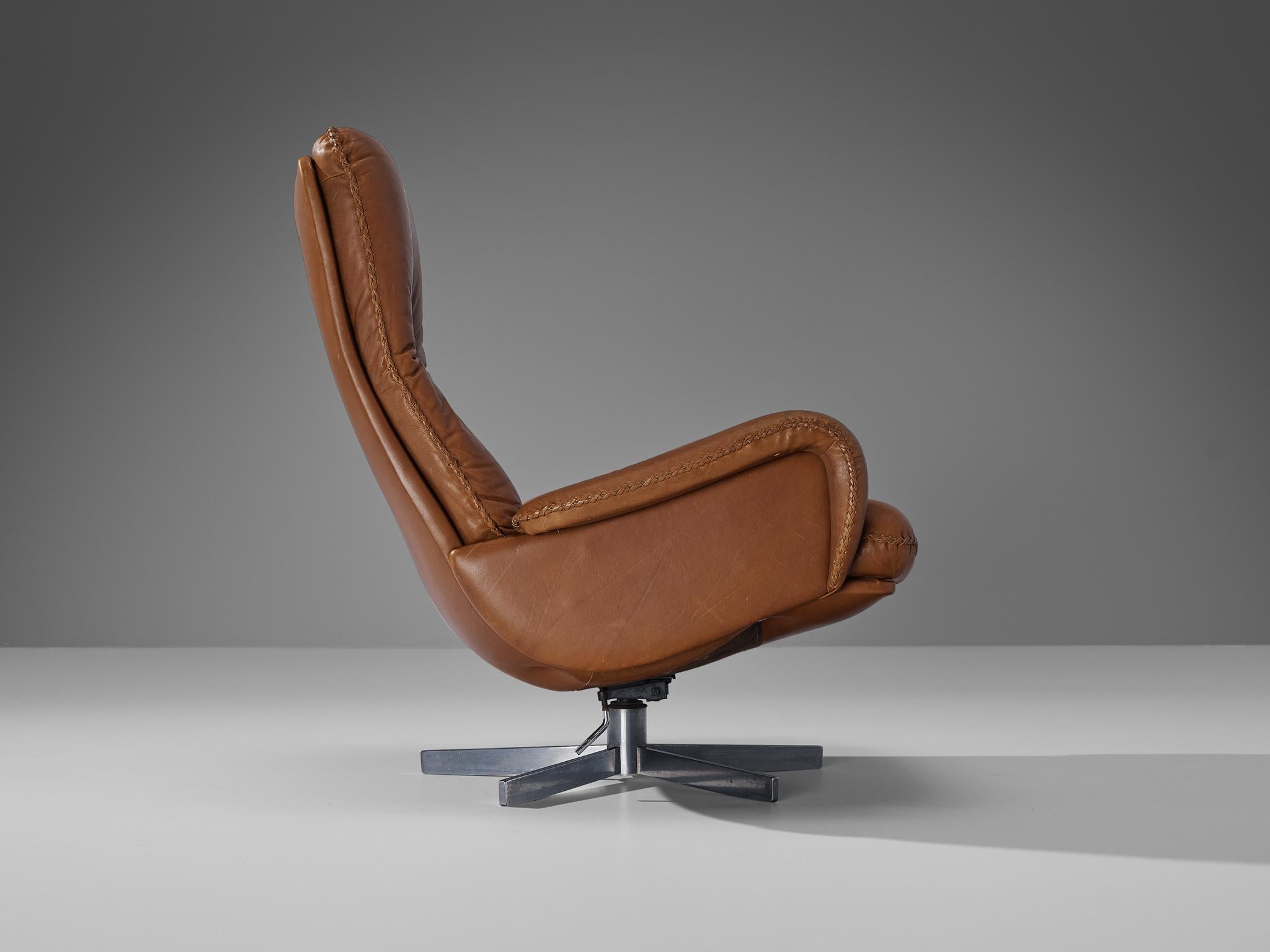 De Sede 'S231' Lounge Chair with Ottoman in Cognac Leather  For Sale 1
