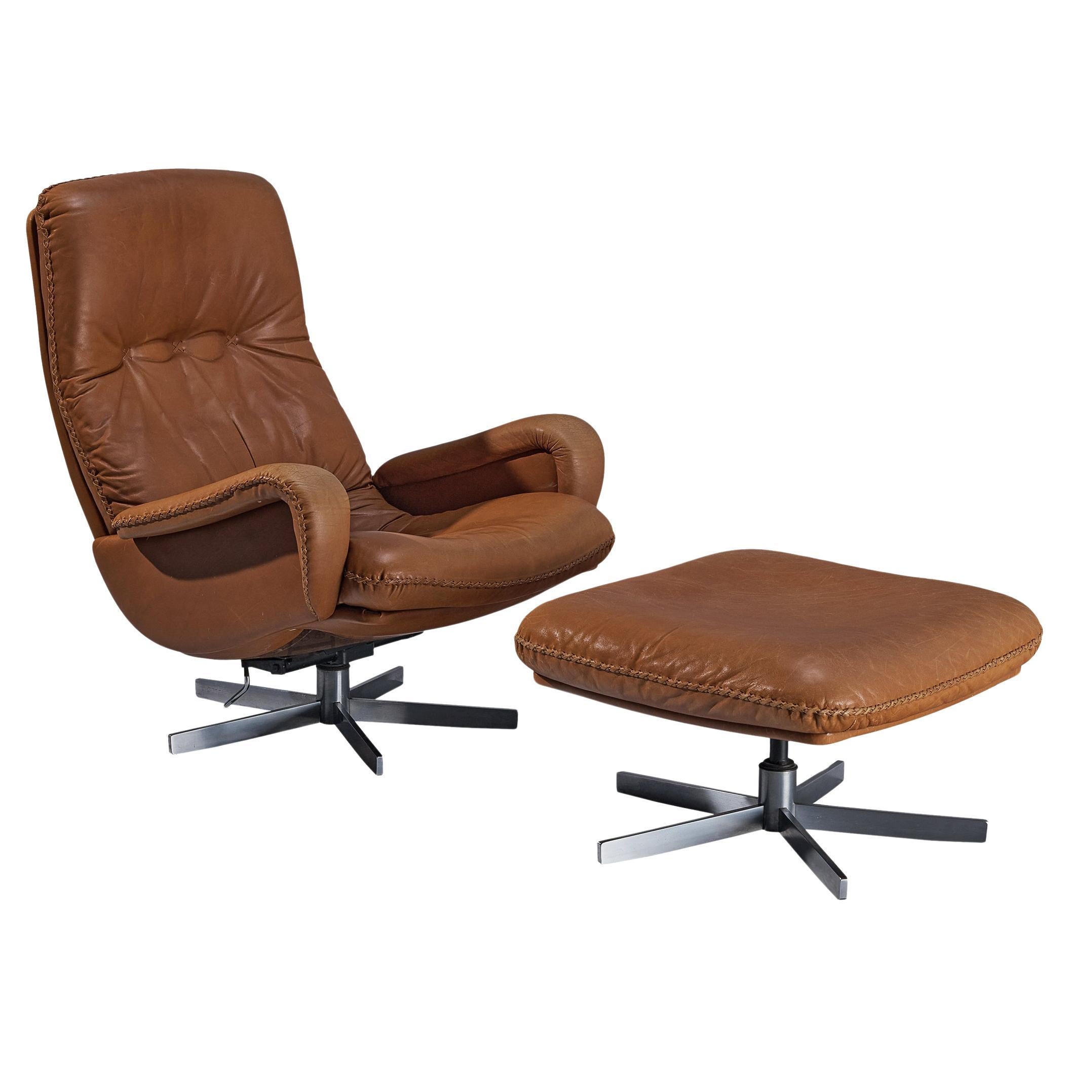 De Sede 'S231' Lounge Chair with Ottoman in Cognac Leather  For Sale