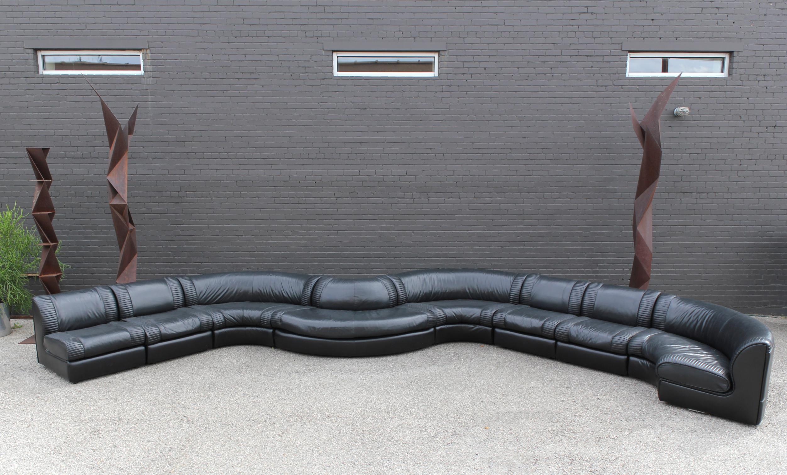 De Sede Sectional Sofa Black Leather 8 Modular Sections from Switzerland, 1970s 7