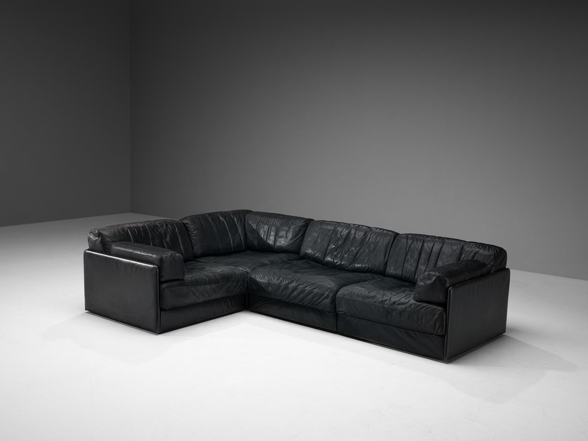 Mid-Century Modern De Sede Sectional Sofa ‘DS-76’ in Black Leather  For Sale