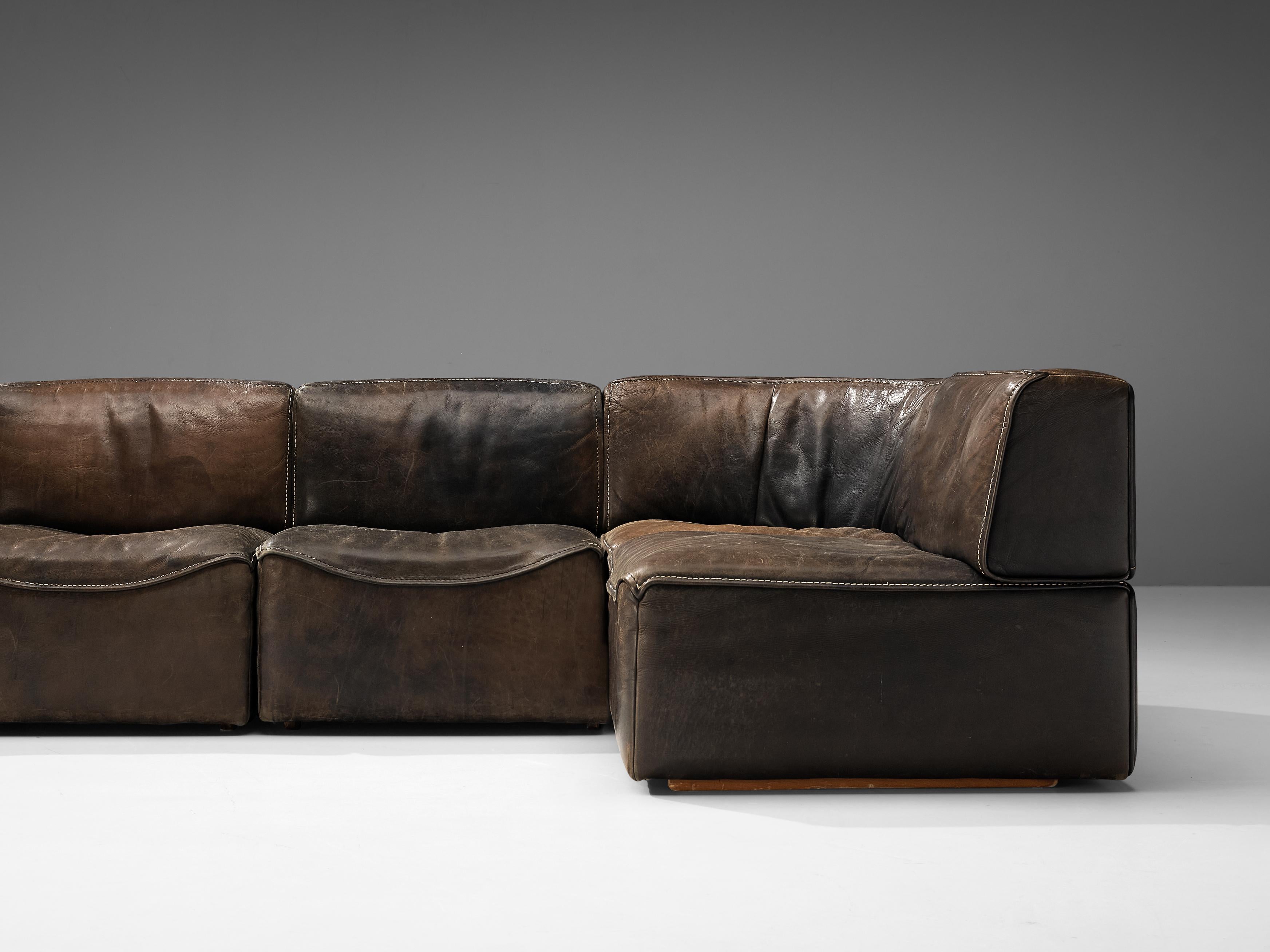 De Sede Sectional Sofa Model 'DS15' in Patinated Brown Buffalo Leather 2