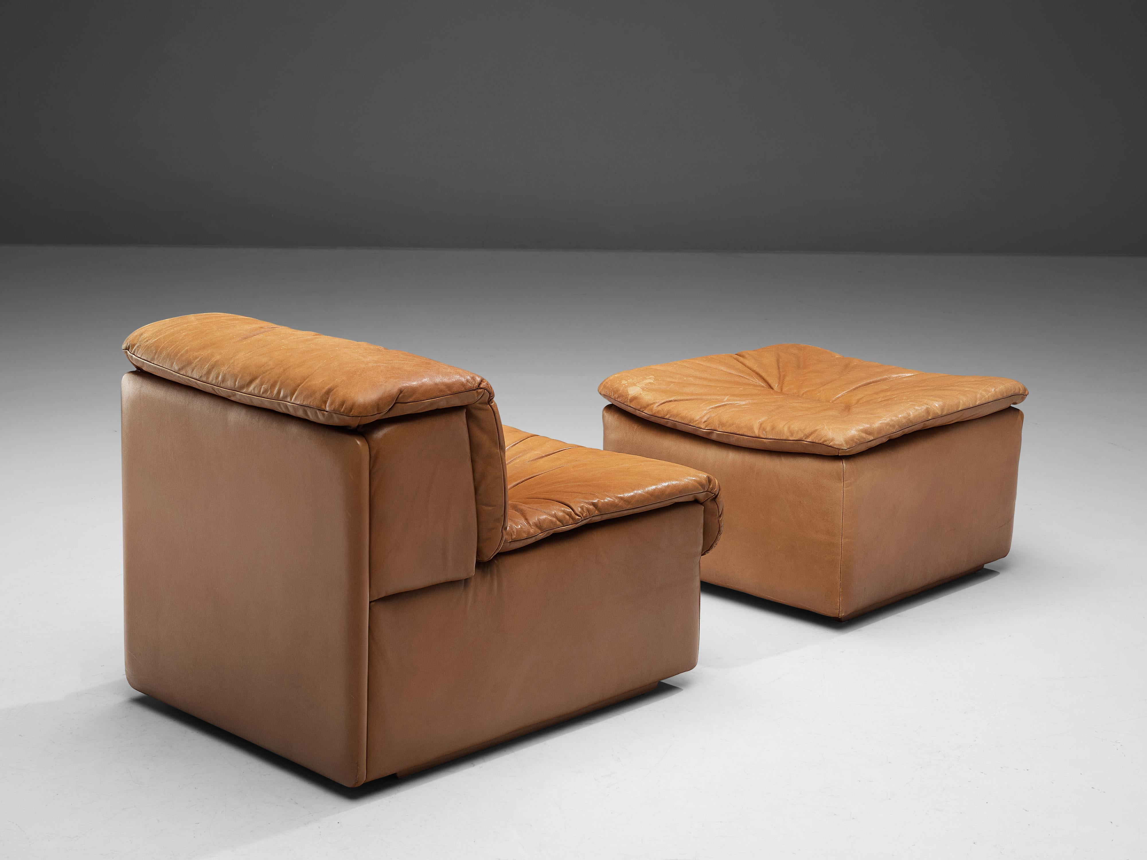 Swiss De Sede 'DS-14' Settee and Ottoman in Cognac Leather For Sale