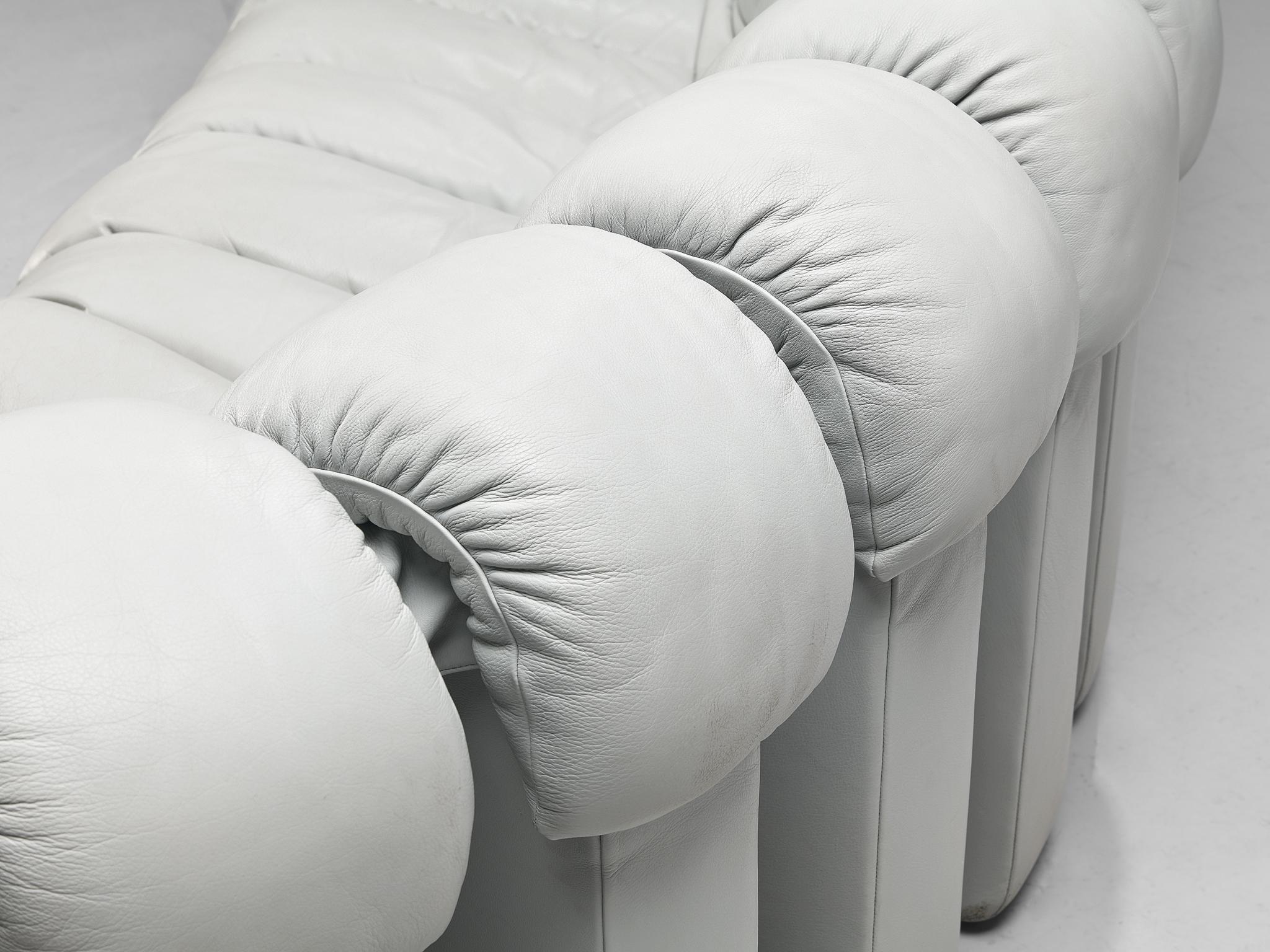 De Sede DS-600 'Schlangen' Modulsofas aus hellgrauem Leder (Schweizerisch)