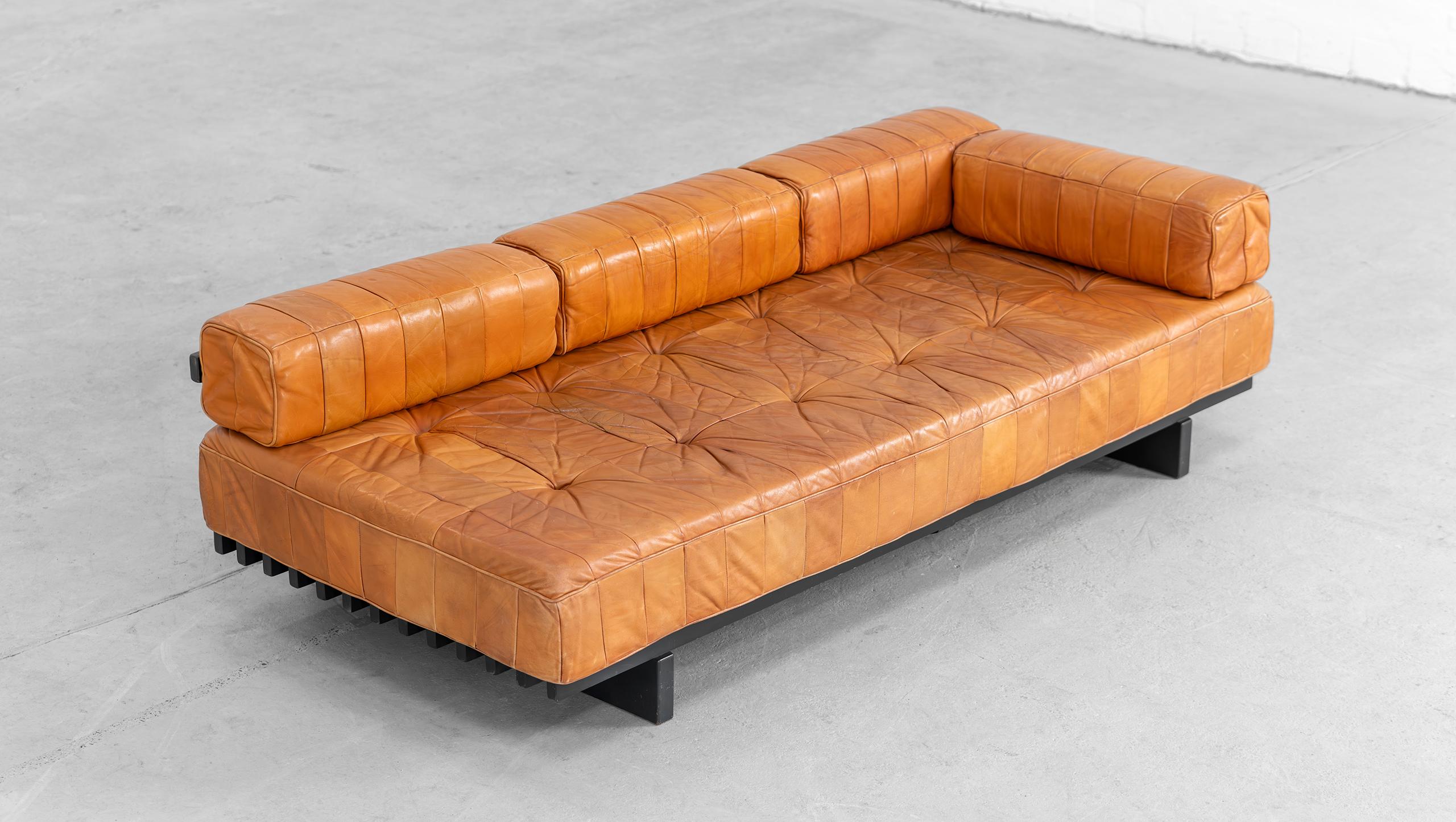 Fait main Canapé De Sede DS 80 Cognac Patchwork Cuir 1969 Design moderne du milieu du siècle en vente