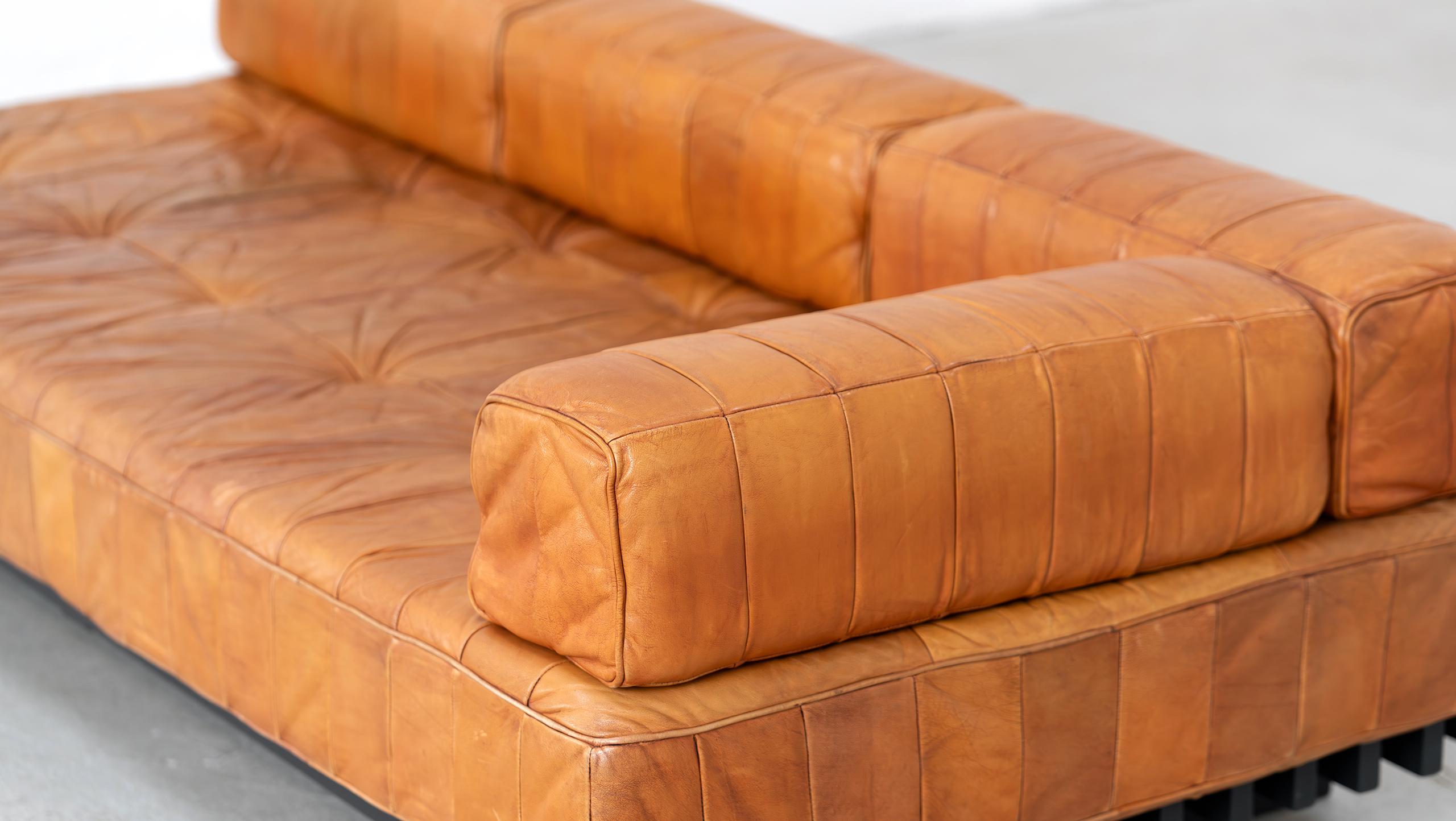 Canapé De Sede DS 80 Cognac Patchwork Cuir 1969 Design moderne du milieu du siècle en vente 1