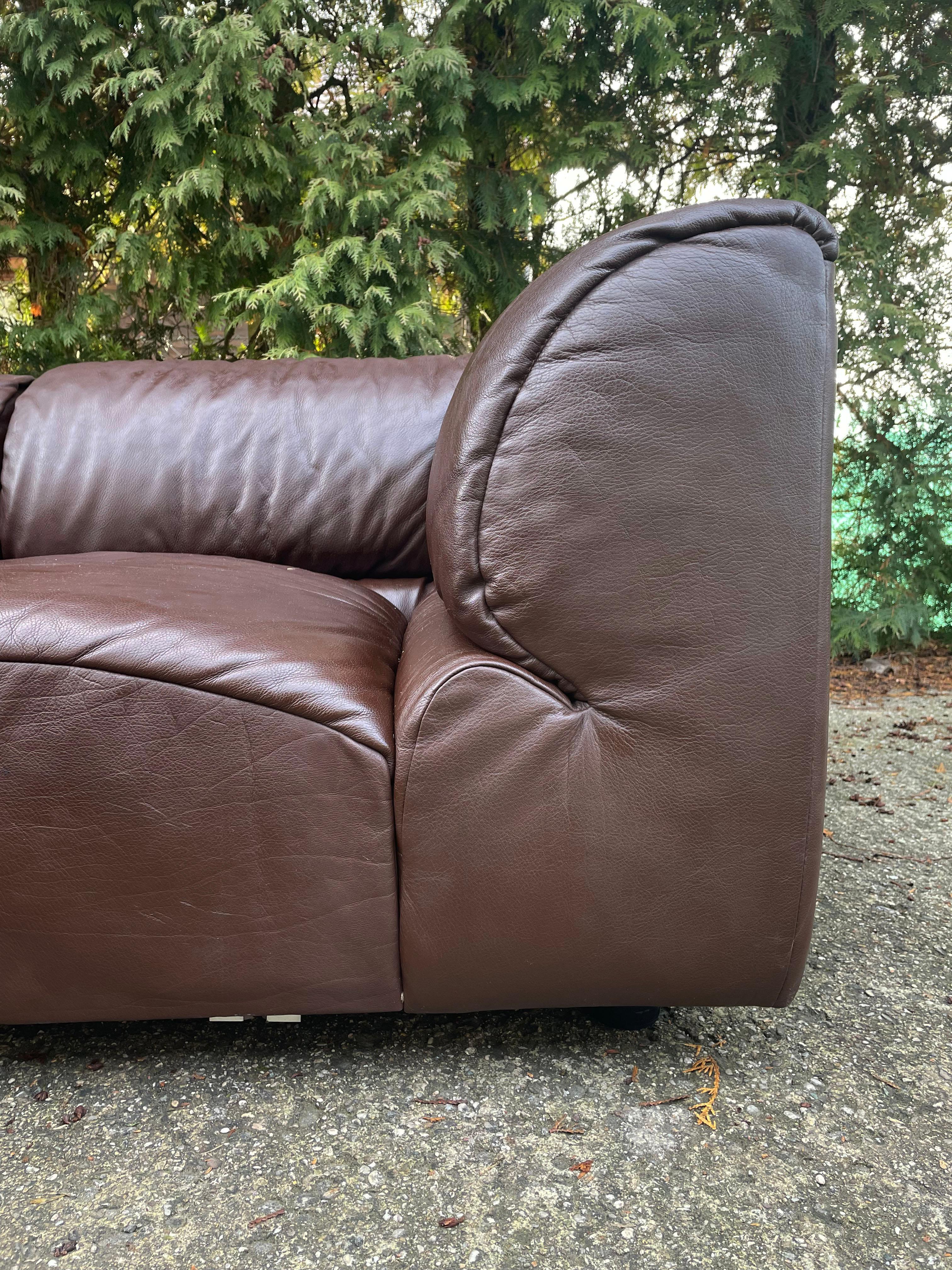 De Sede Style 1970s Sectional Brown Leather Sofa by Laauser, 12 Modular Sections 3
