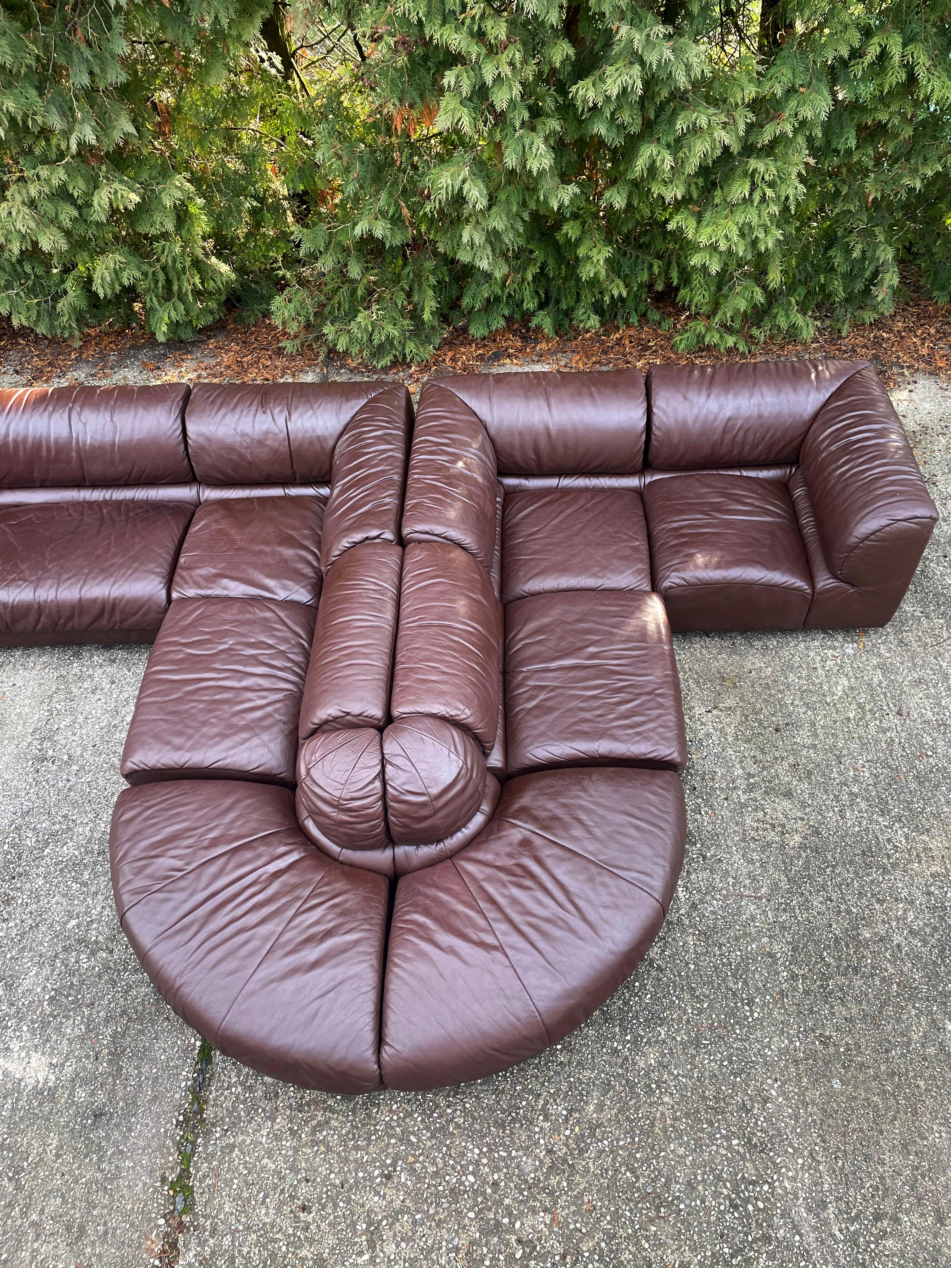 De Sede Style 1970s Sectional Brown Leather Sofa by Laauser, 12 Modular Sections In Good Condition In Zagreb, HR