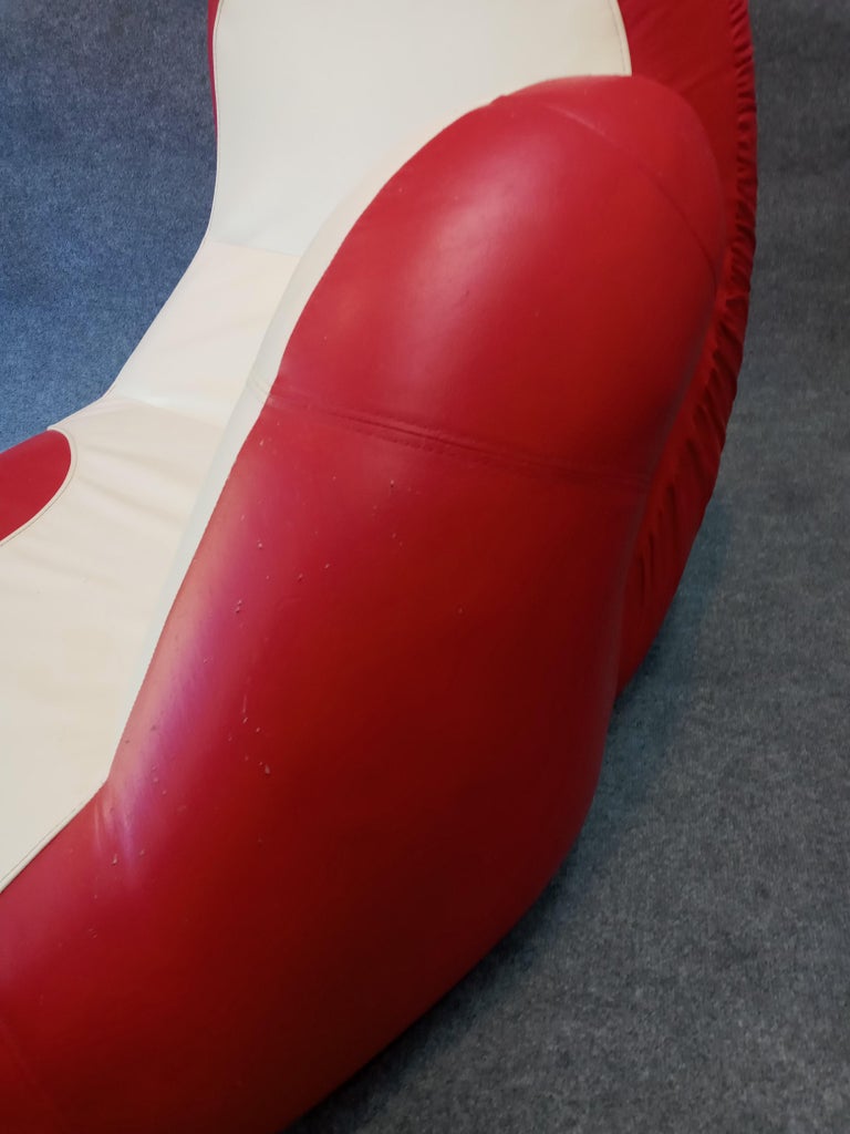 De Sede Style Boxing Glove Chaise Lounge Chair at 1stDibs