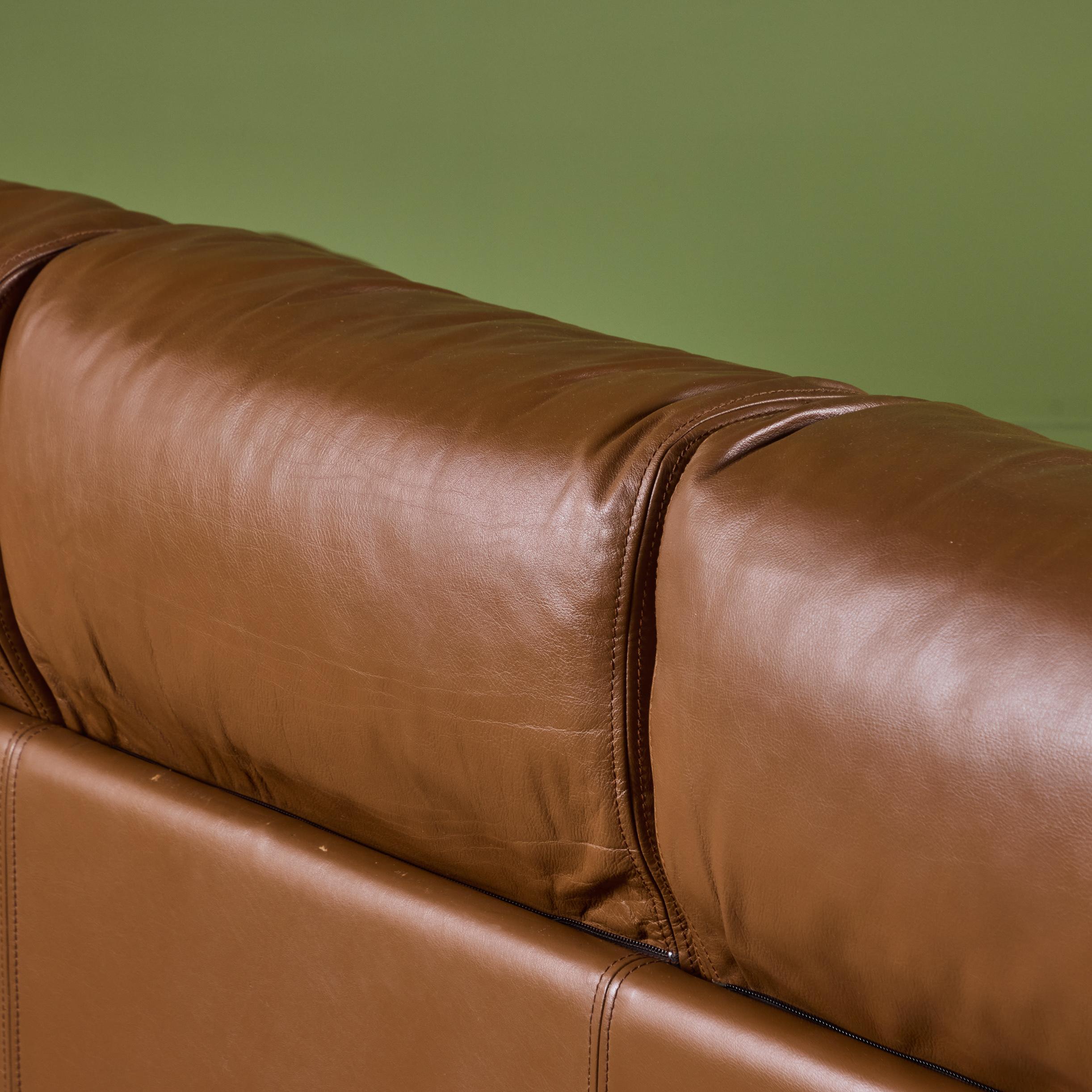 De Sede Style Three Seater Leather Sofa 10