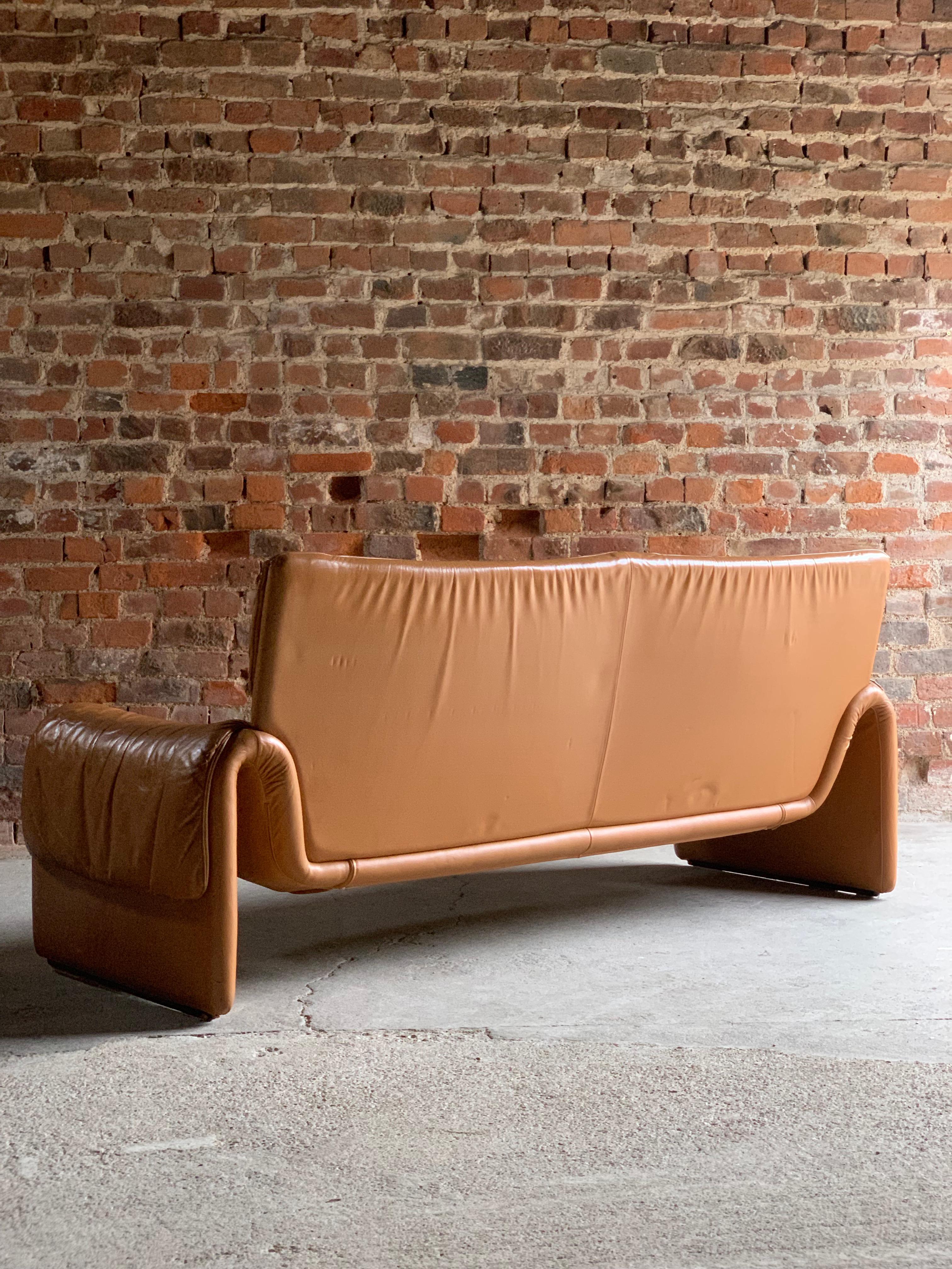 Late 20th Century De Sede, Switzerland Cognac Leather Sofa Design No DS2011, circa 1980 