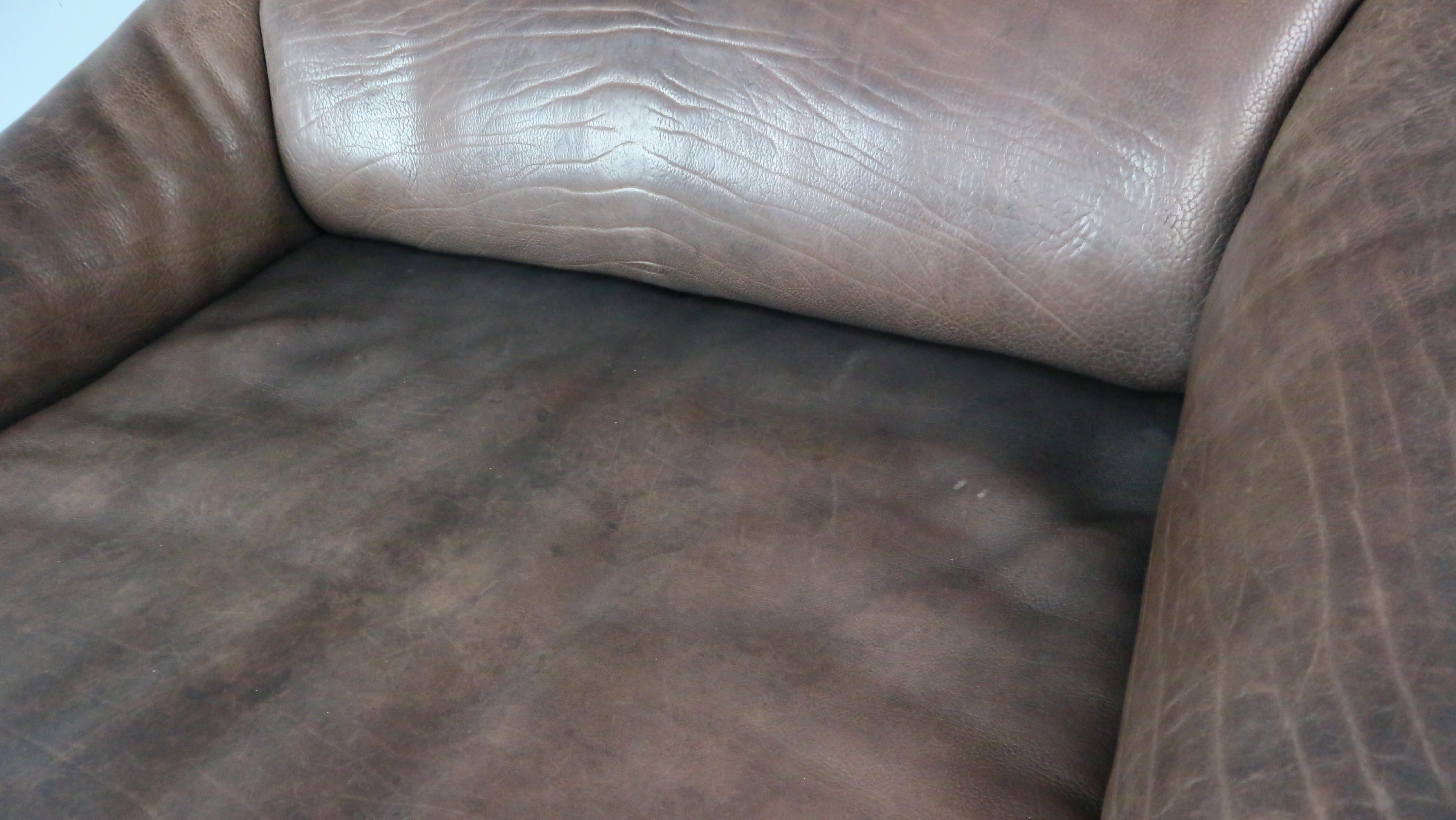 De Sede Two-Seat Sofa, DS47, Patinated Leather 1970s 4