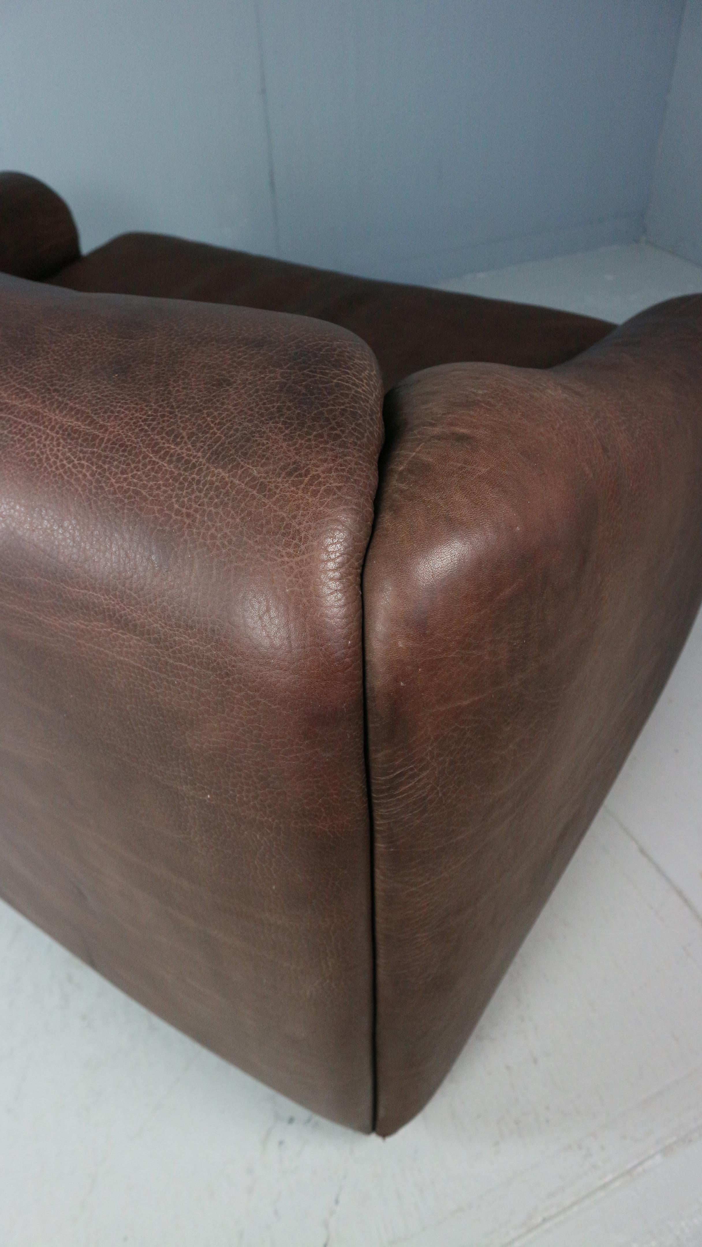De Sede Two-Seat Sofa, DS47, Patinated Leather 1970s 10