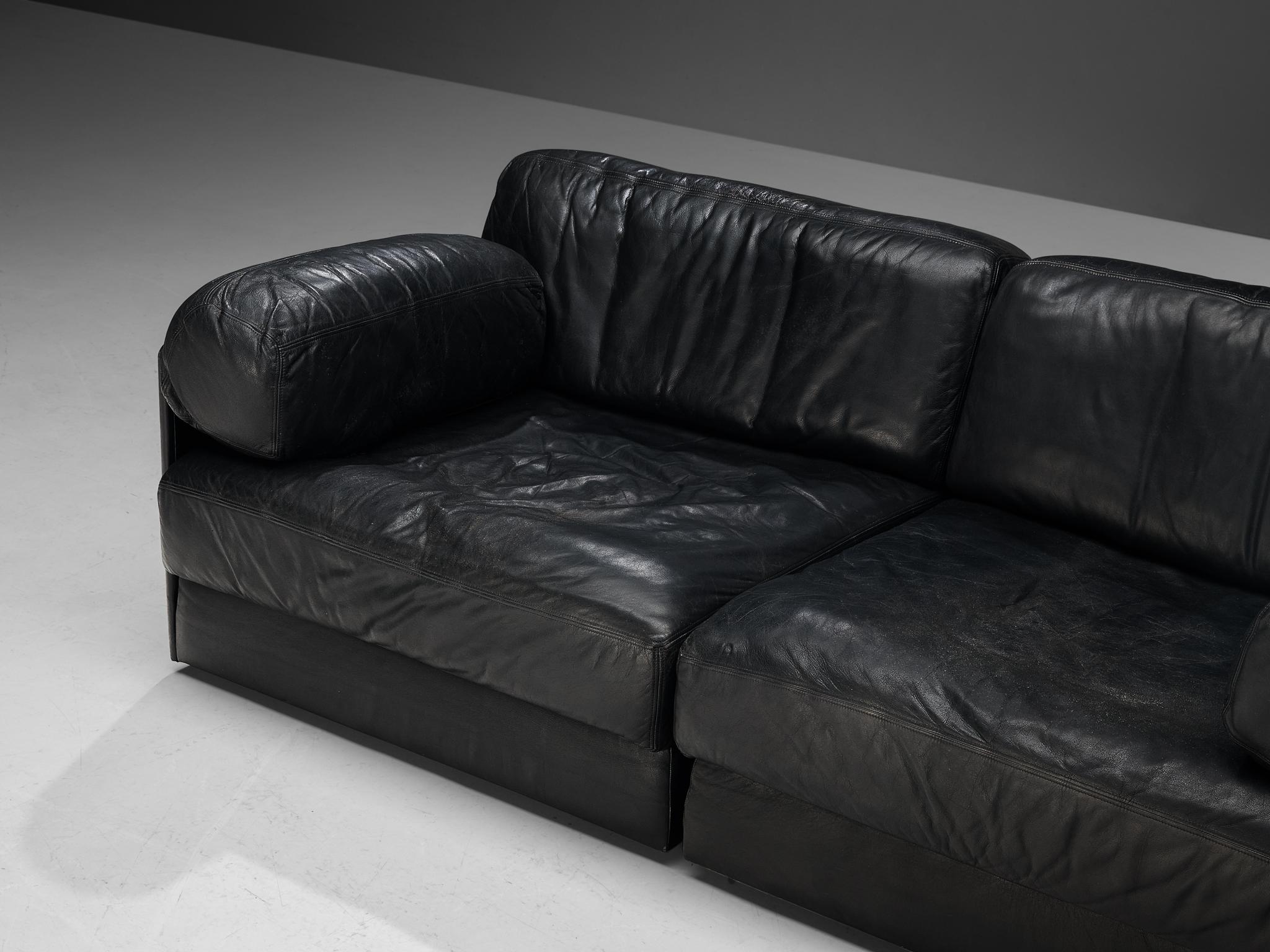 De Sede Two Seater 'DS-77' Sofa Bed in Black Leather In Good Condition In Waalwijk, NL