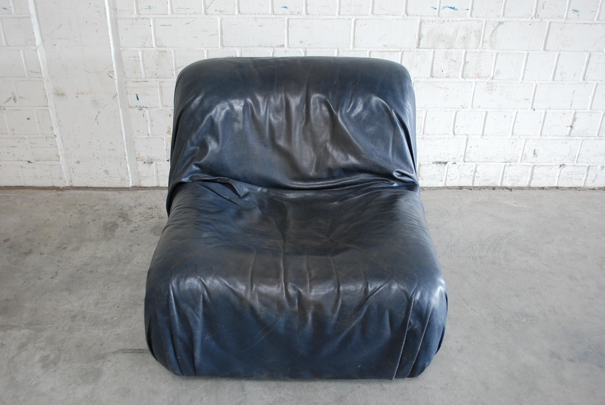 Late 20th Century De Sede DS 41 Vintage Leather Lounge Chair Blue For Sale