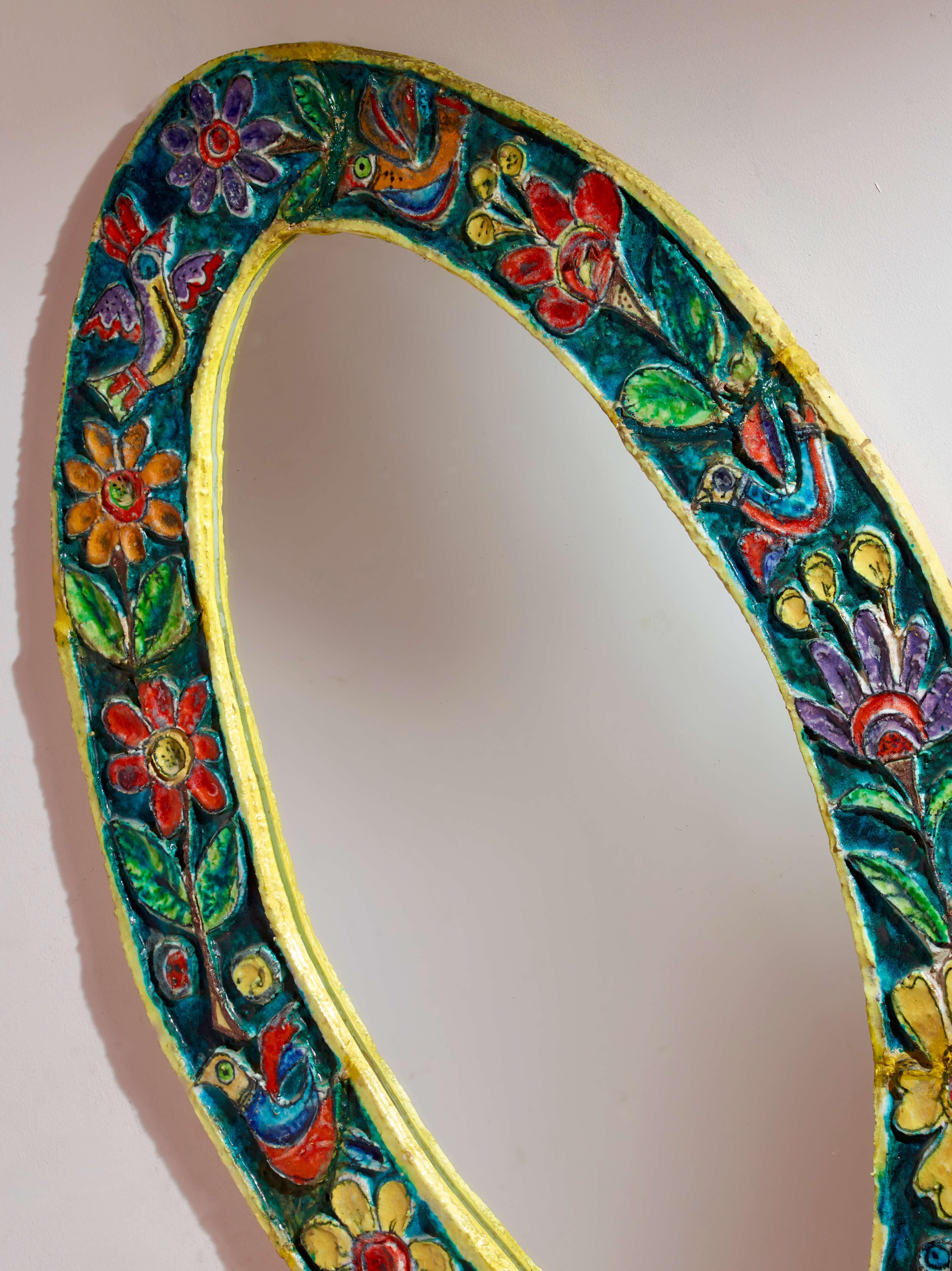 Céramique Miroir ovale De Simone avec cadre en céramique polychrome, Italie, années 1950 en vente