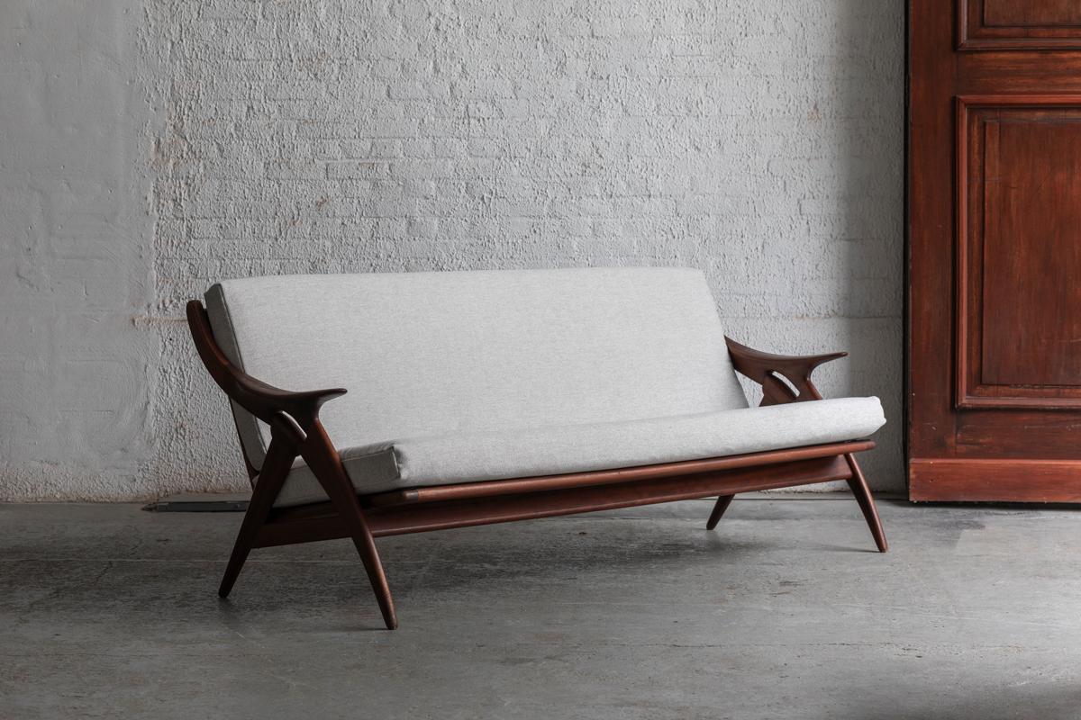3-Seater sofa produced by De Ster Gelderland in the Netherlands around 1960. Solid teak frame and newly upholstered cushions in a light grey fabric. In very good condition.