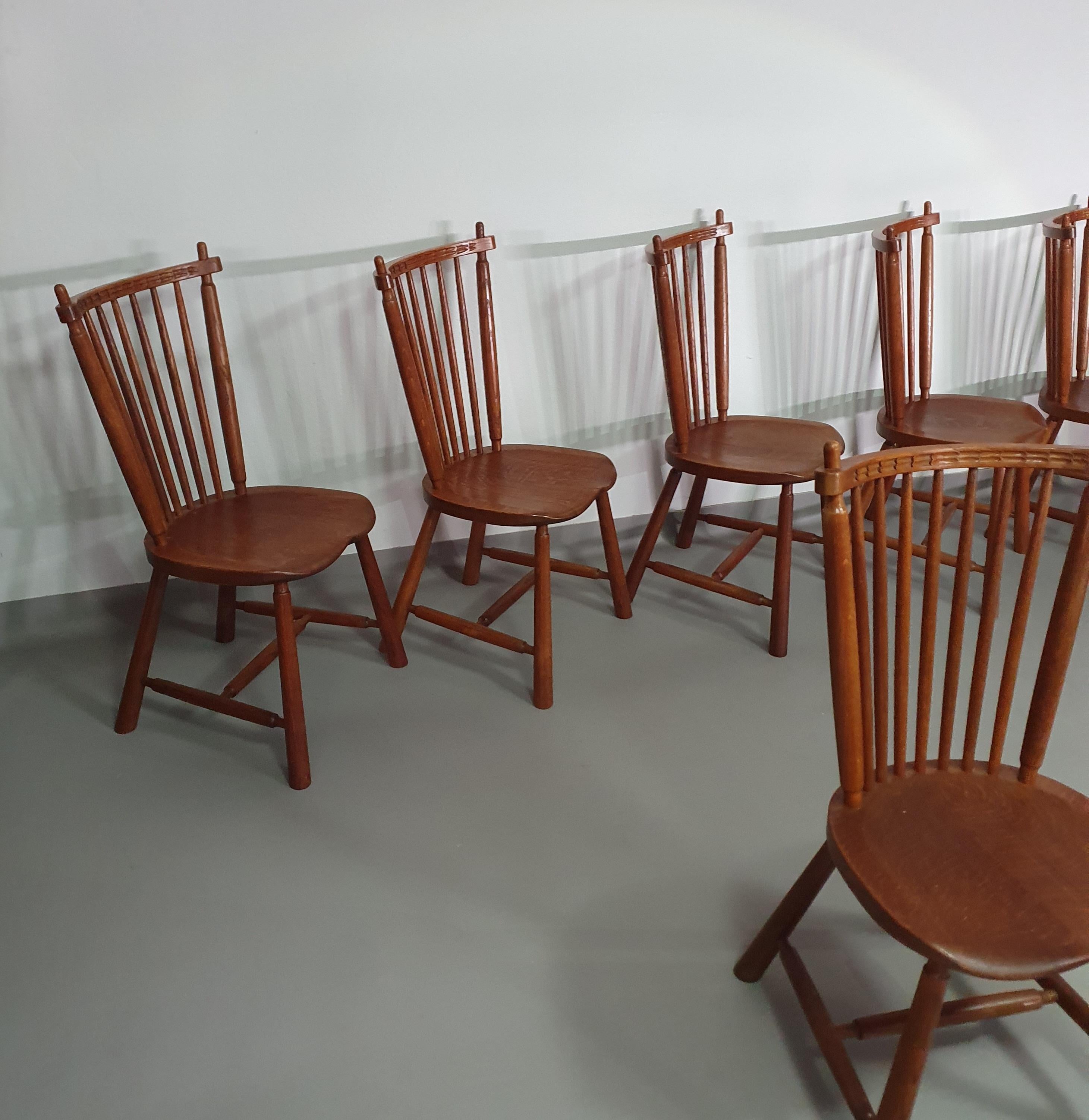 De Ster Gelderland Spindle Back dining chair 6 x in solid Oak.  For Sale 7