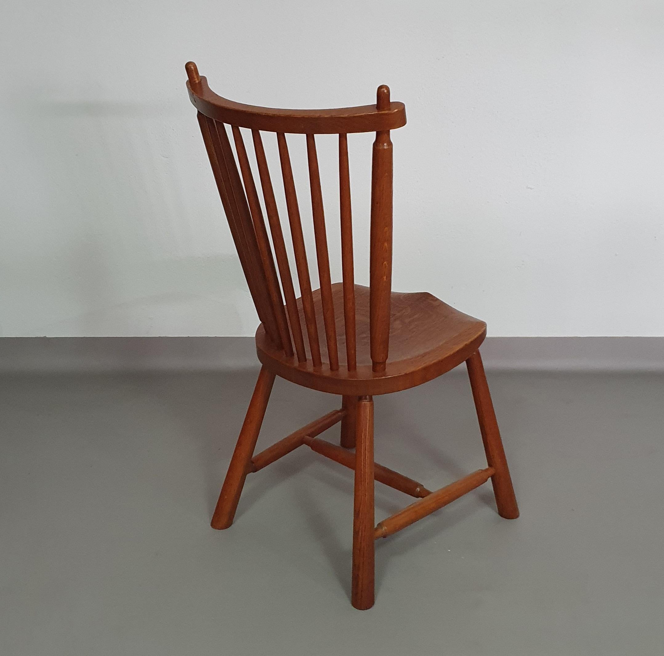 De Ster Gelderland Spindle Back dining chair 6 x in solid Oak.  For Sale 1